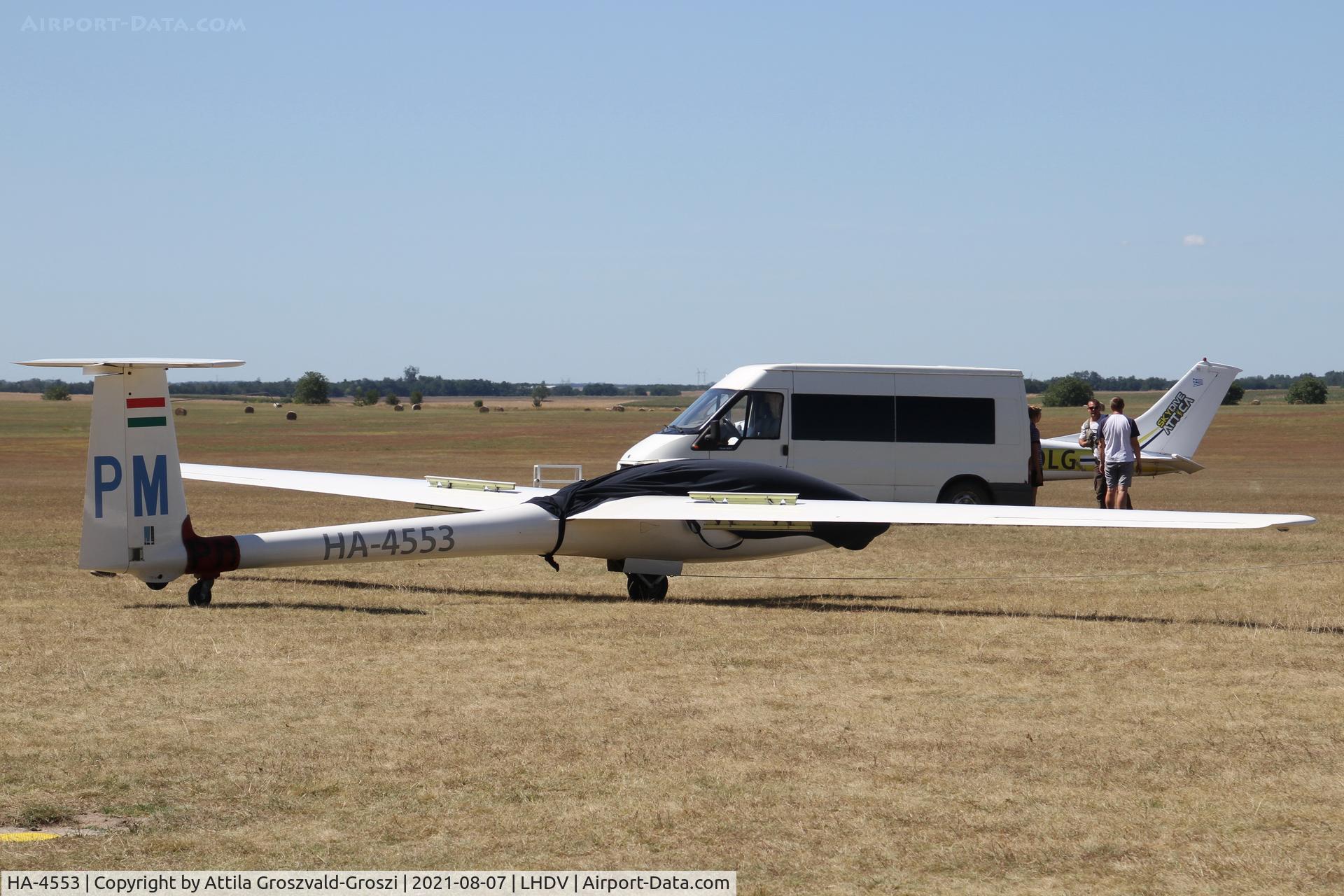HA-4553, 1977 PZL-Bielsko SZD-41A Jantar Standard C/N B-799, LHDV - Dunaújváros-Kisapostag Airport, Hungary