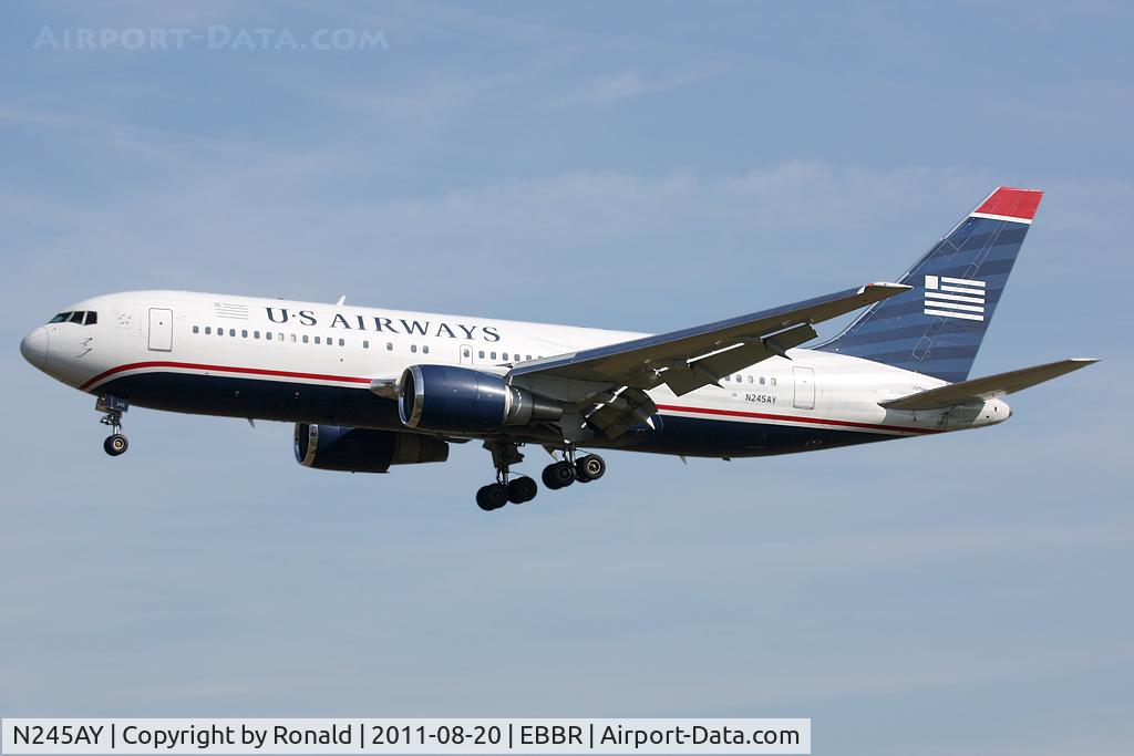 N245AY, 1987 Boeing 767-201 C/N 23897, at bru