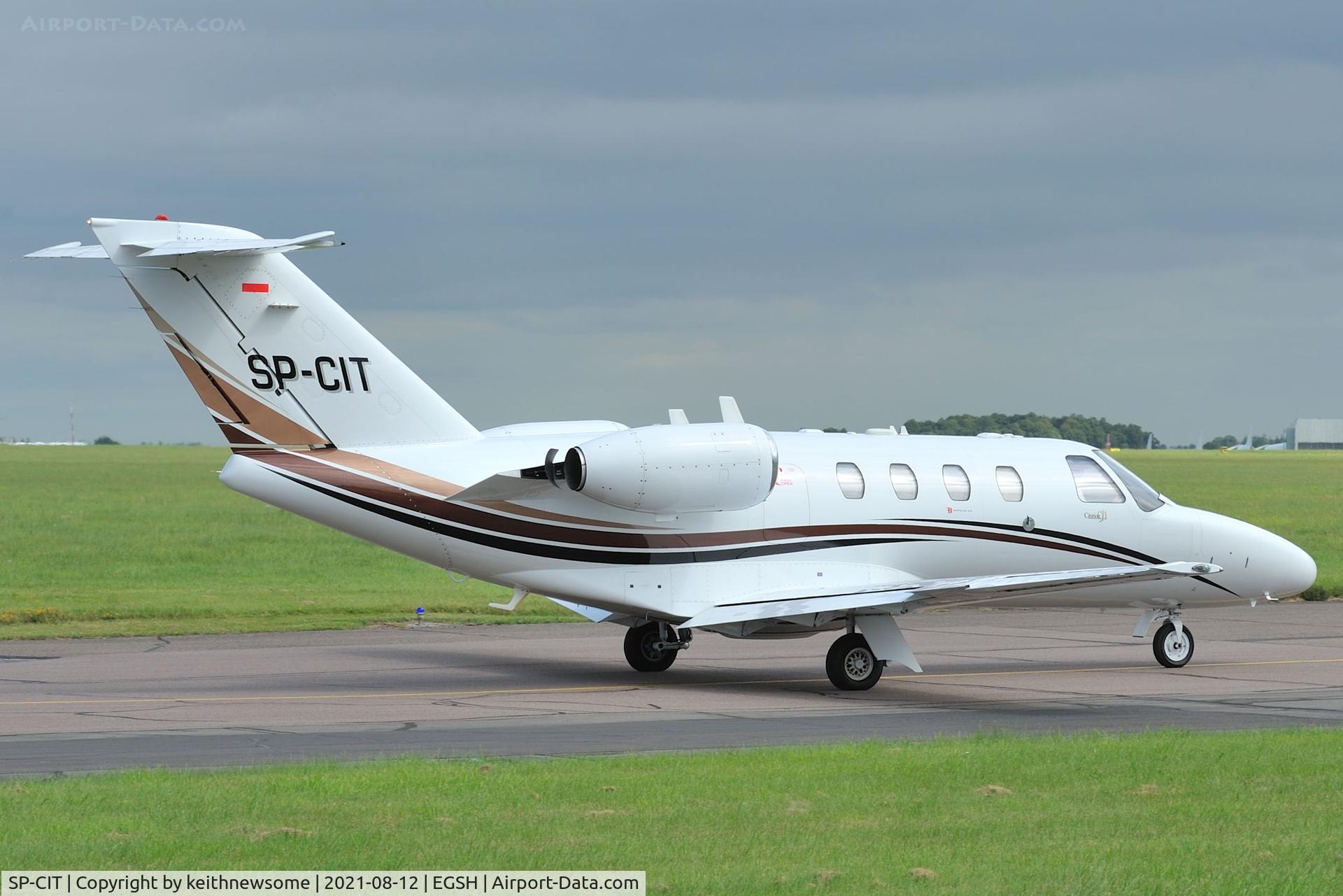 SP-CIT, Cessna 525 Citation CJ1 C/N 525-0494, Leaving Norwich for Bremen.