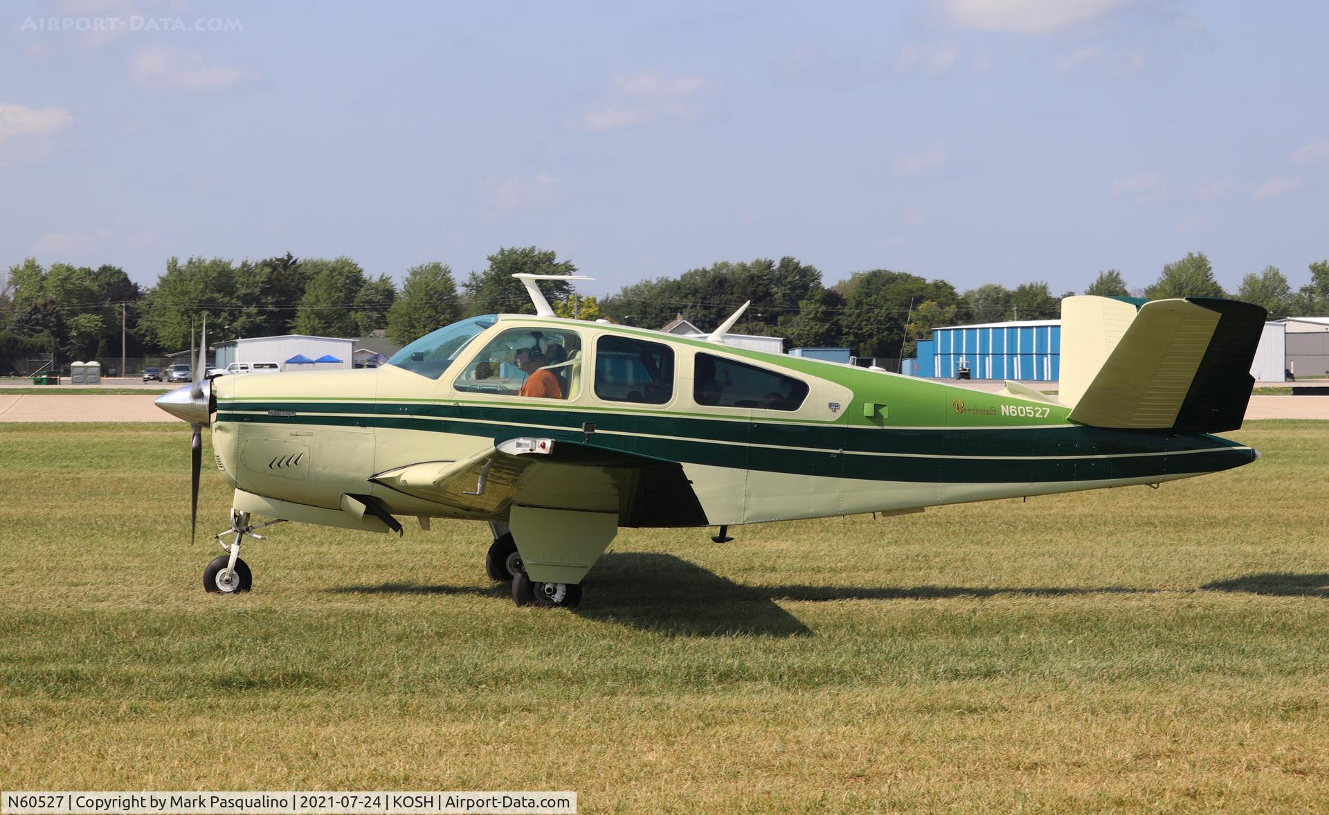 N60527, 1979 Beech V35B Bonanza C/N D-10235, Beech V35B