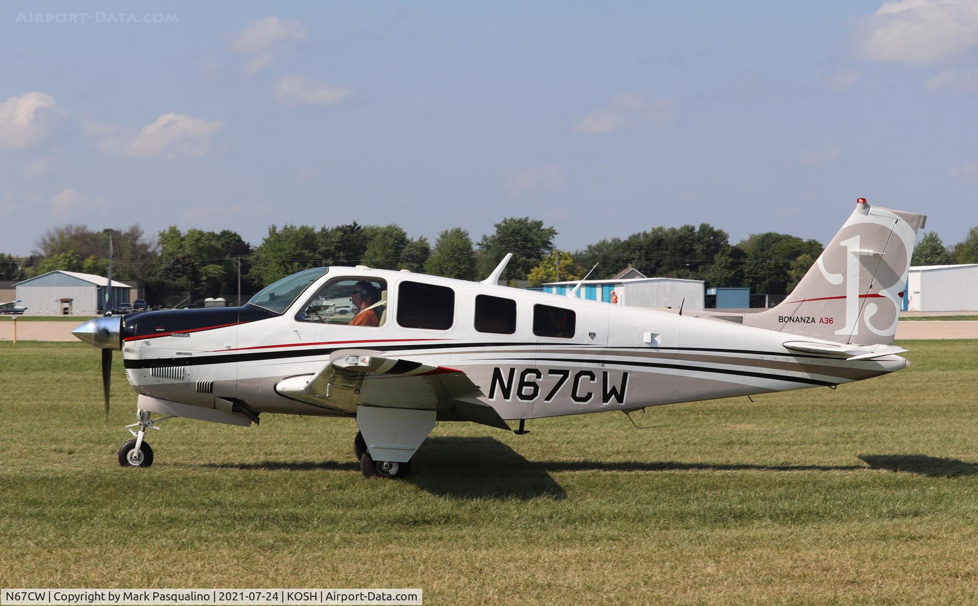 N67CW, 1960 Beech M35 Bonanza C/N D-6445, Beech M35