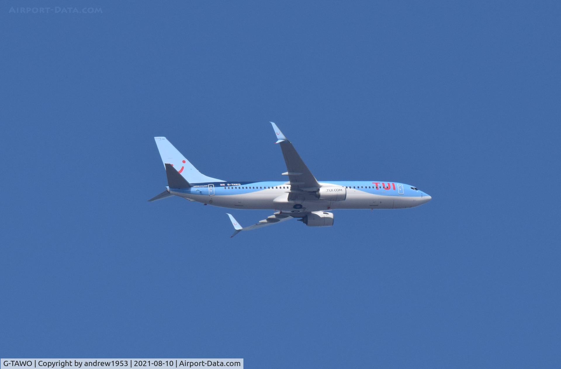 G-TAWO, 2013 Boeing 737-8K5 C/N 37255, G-TAWO over the Bristol Channel.