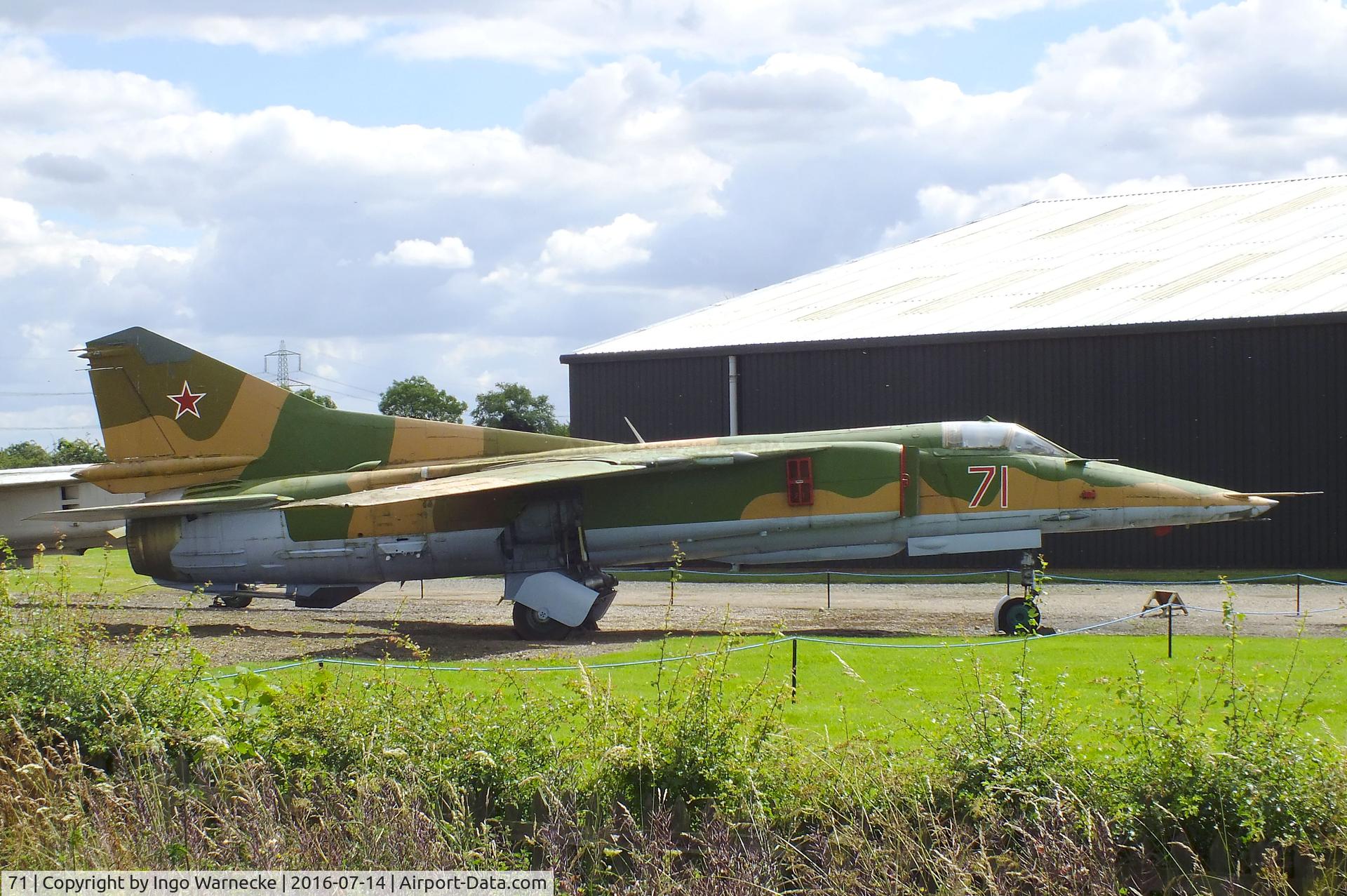 71, Mikoyan-Gurevich MiG-27K C/N 61912507006, Mikoyan i Gurevich MiG-27K FLOGGER-J2 at the Newark Air Museum