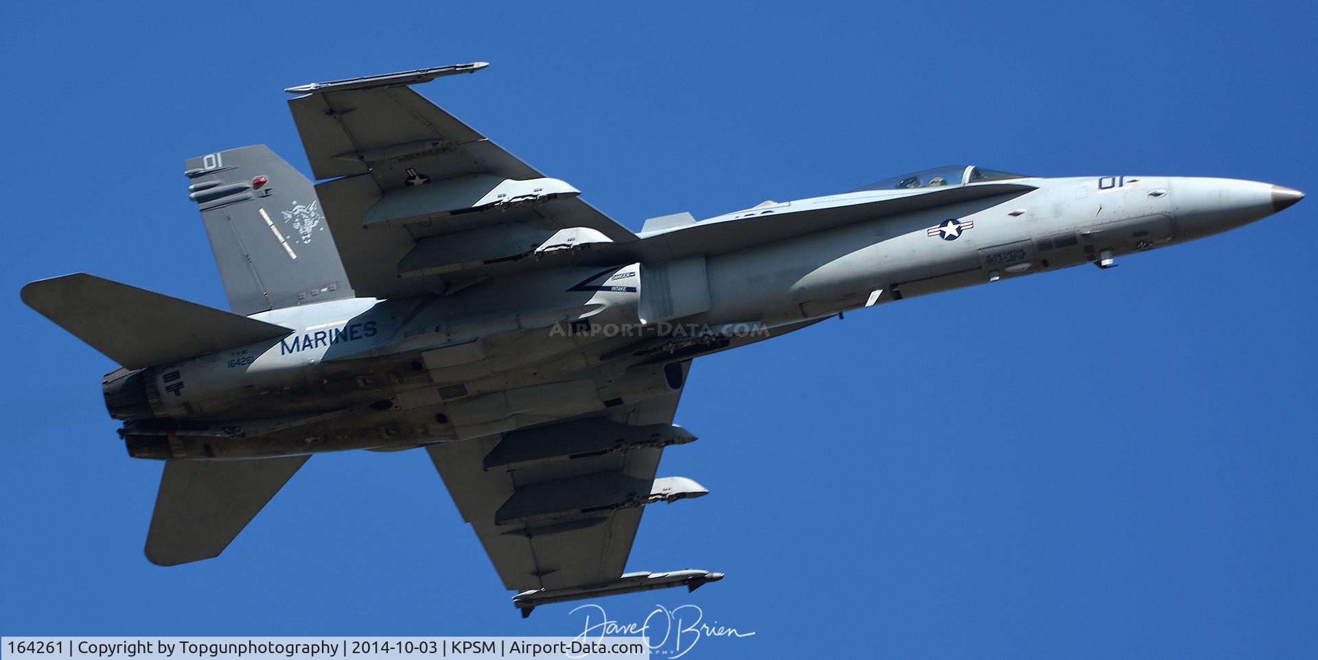 164261, 1991 McDonnell Douglas F/A-18C Hornet C/N 1024/C241, WOLF31 off of RW16