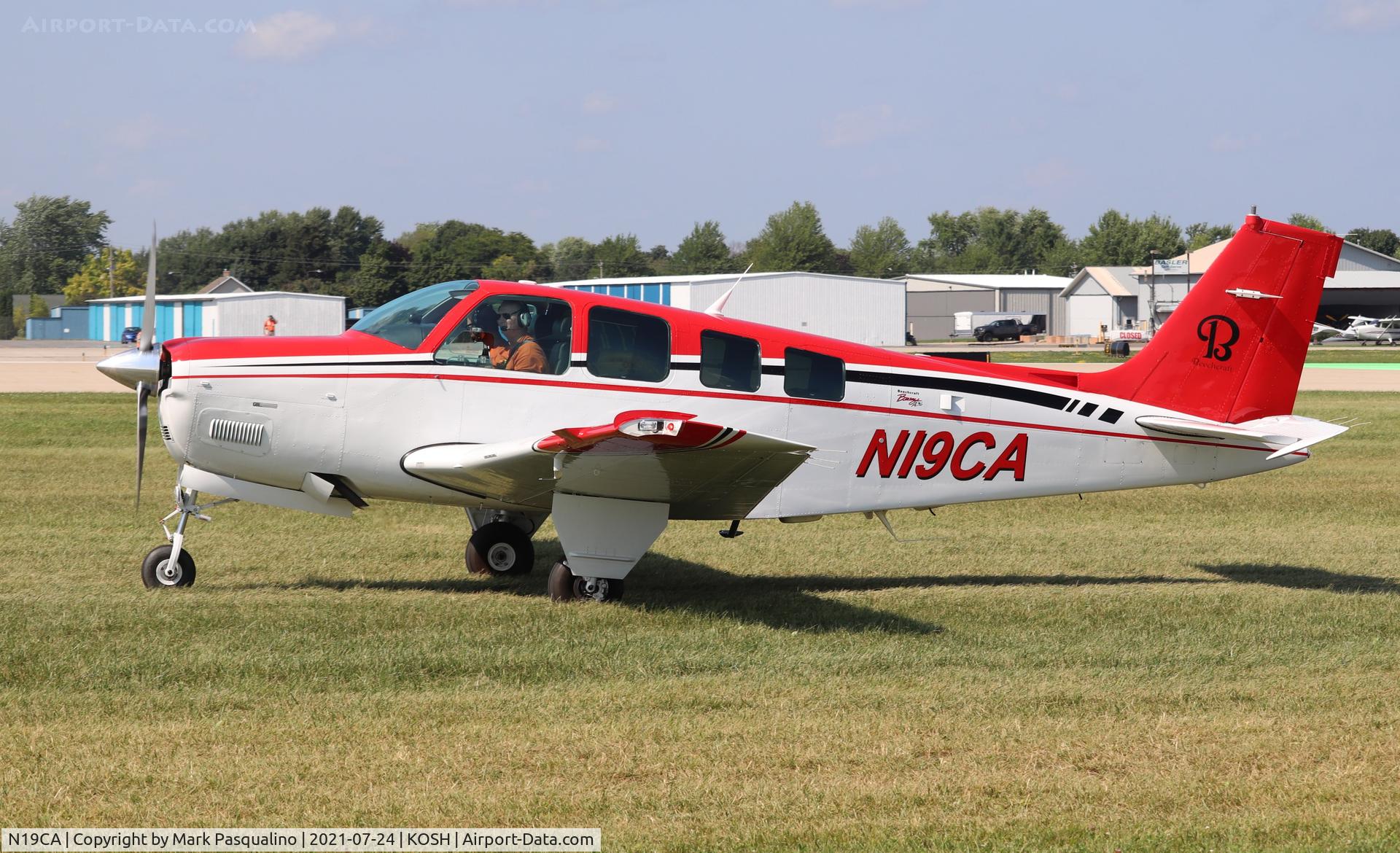 N19CA, 1994 Beechcraft A36 Bonanza C/N E-2877, Beech A36