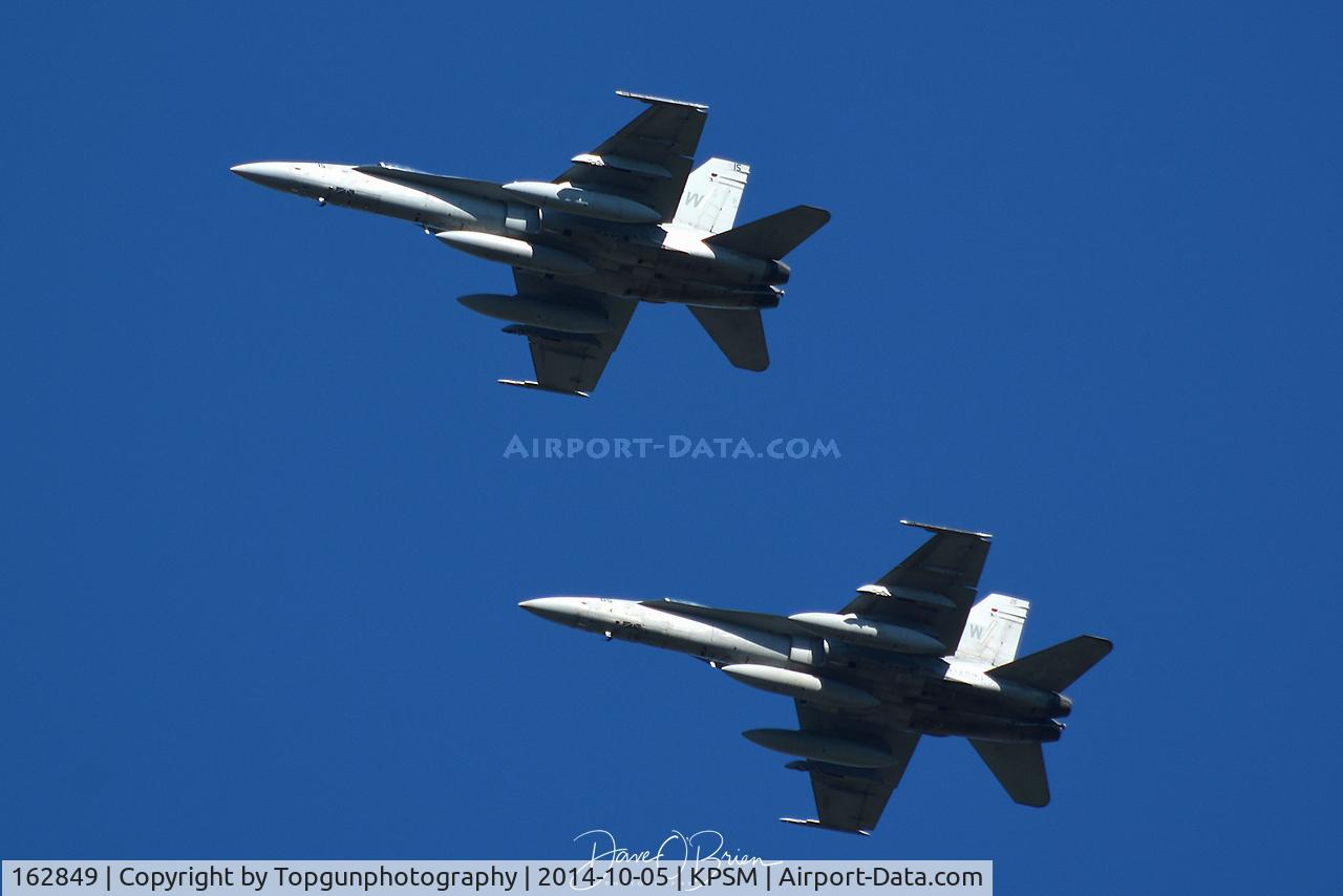 162849, McDonnell Douglas F/A-18A Hornet C/N 375/A314, TREND55+56 in the overhead