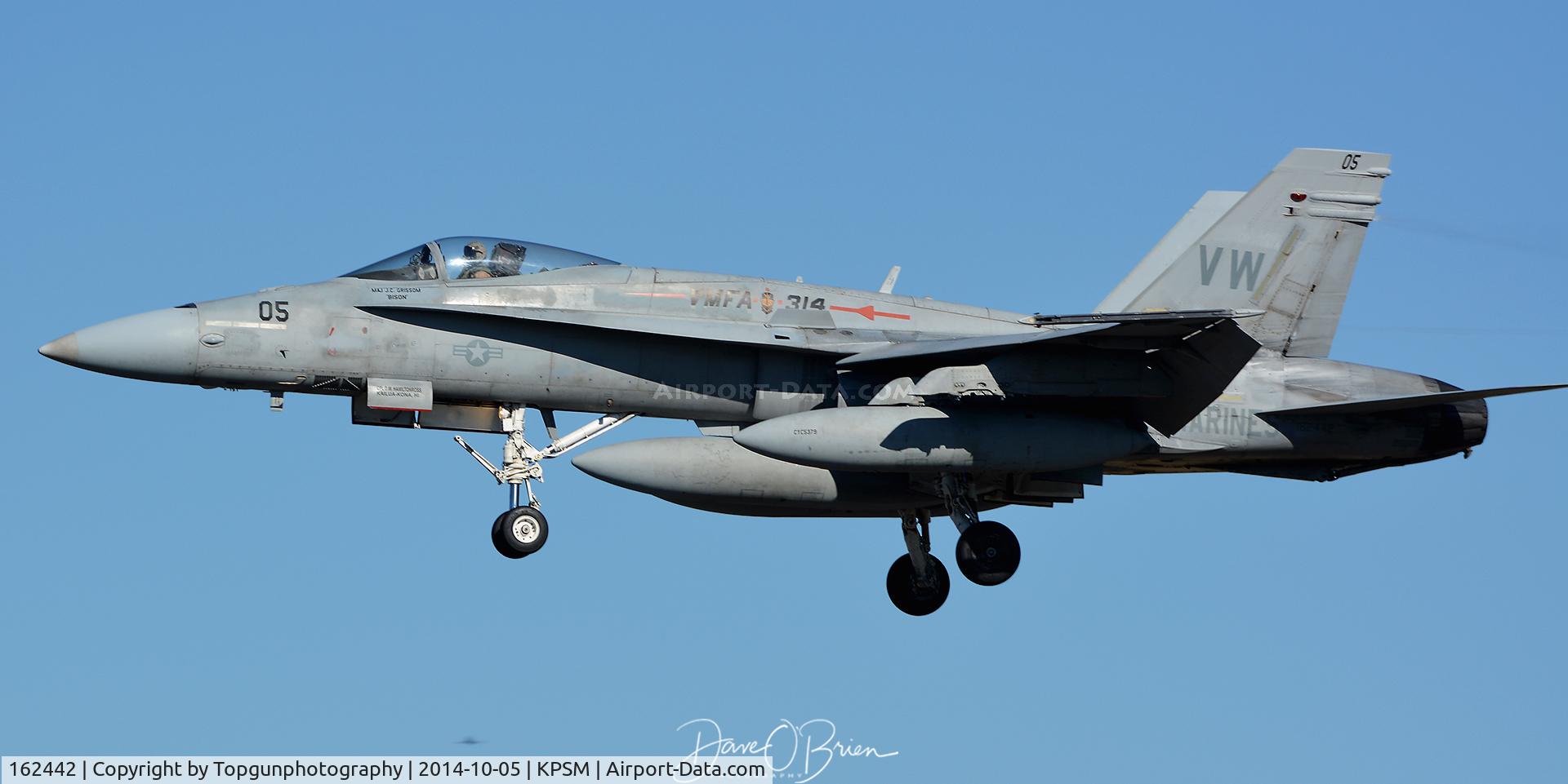 162442, McDonnell Douglas F/A-18A++ Hornet C/N 288/A233, TREND66 closes out the first group down. You can see the KC-10 just under the Hornet coming in next.