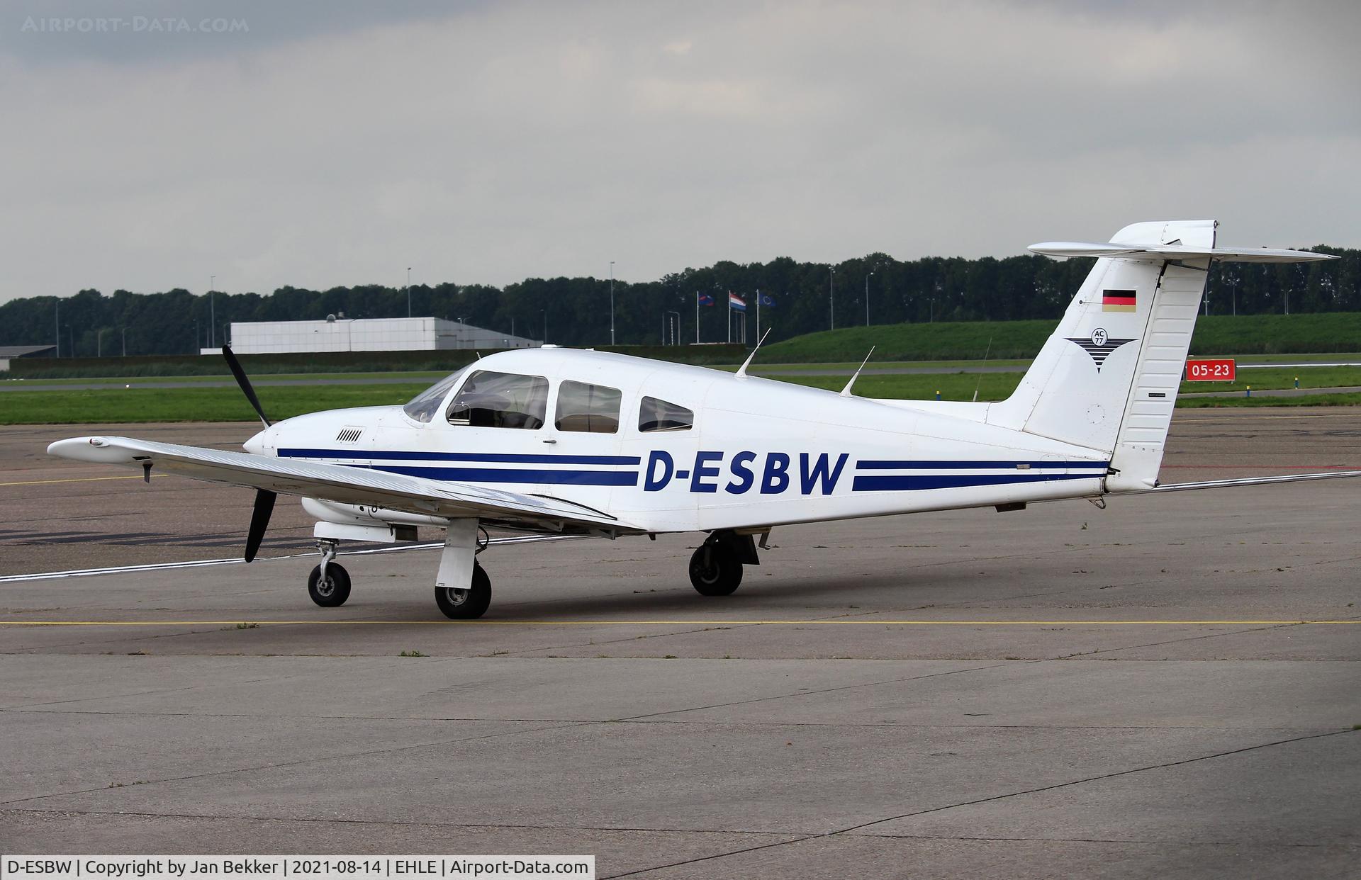 D-ESBW, Piper PA-28RT-201T Turbo Arrow IV Arrow IV C/N 28R-7931251, Lelystad Airport