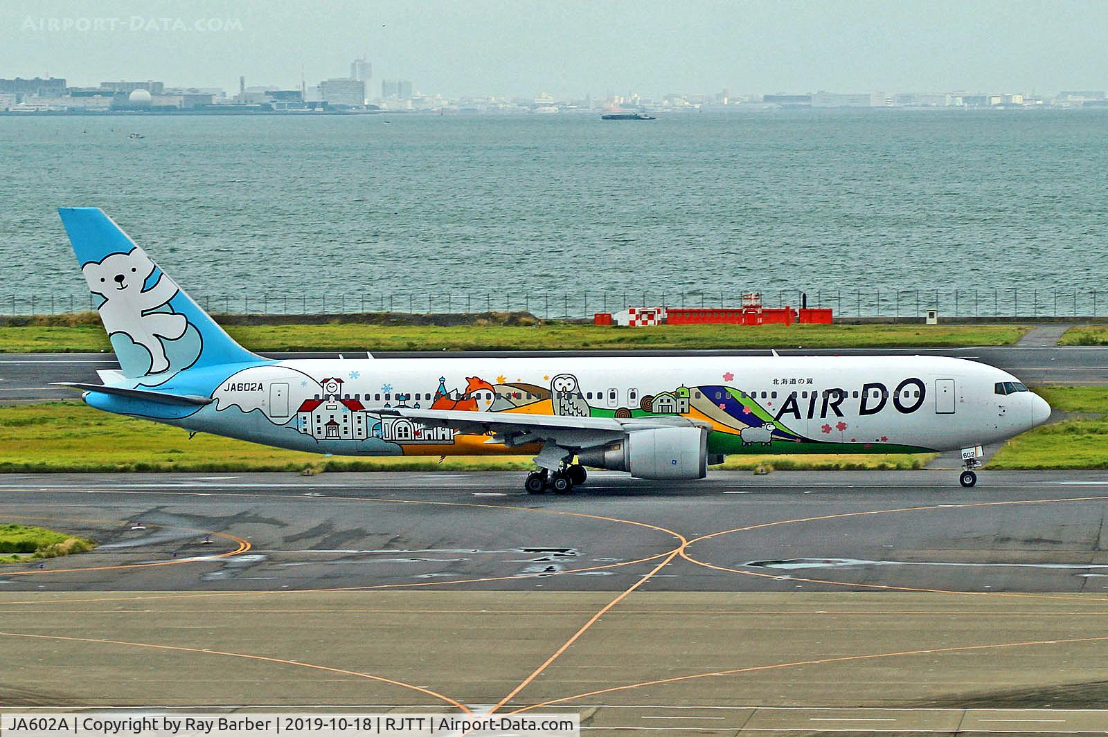 JA602A, 1997 Boeing 767-381 C/N 27944, JA602A   Boeing 767-381 [27944] (Air Do-Hokkaido Int'l Airlines) Tokyo-Haneda~JA 18/10/2019