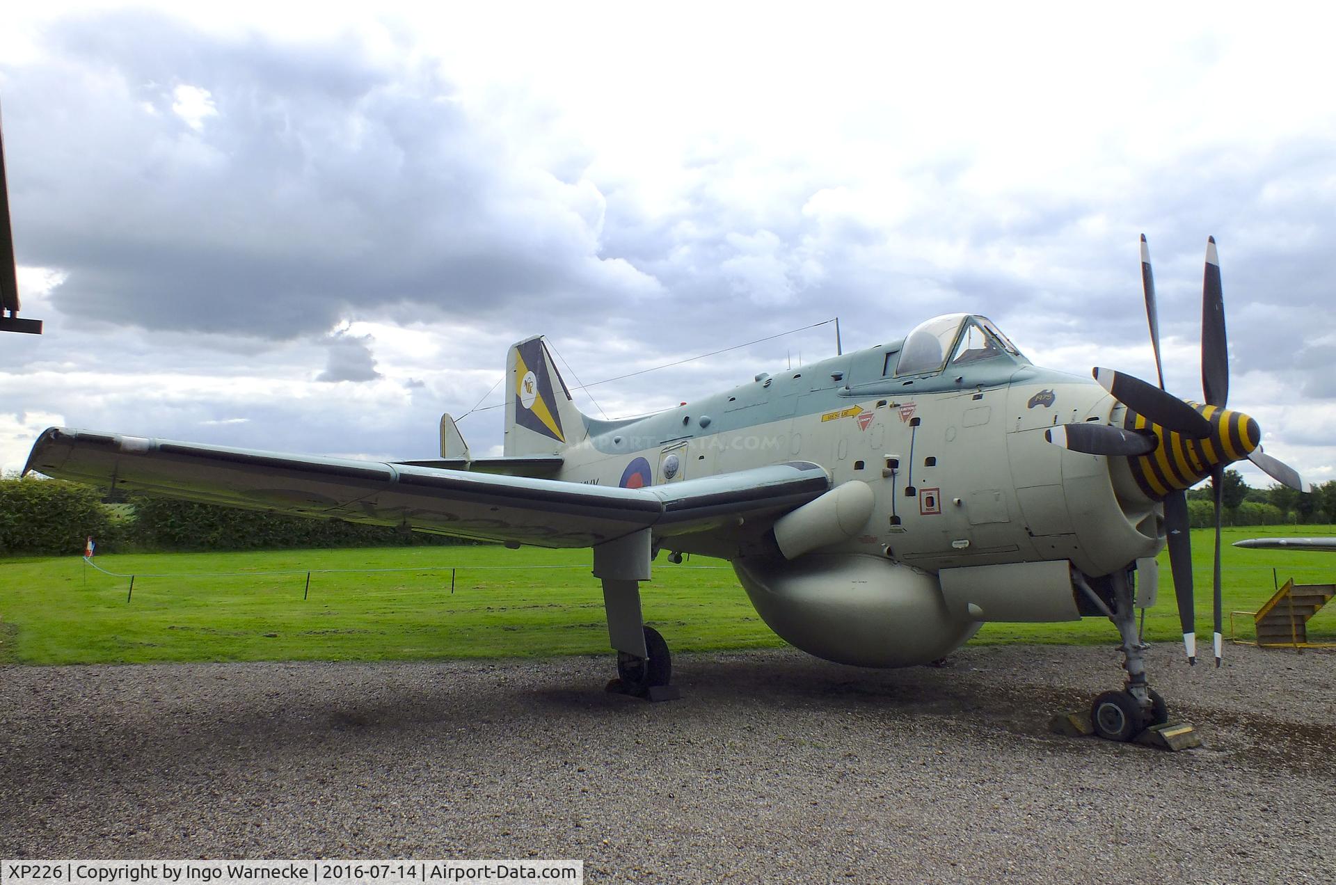 XP226, 1962 Fairey Gannet AEW.3 C/N F9468, Fairey Gannet AEW3 at the Newark Air Museum
