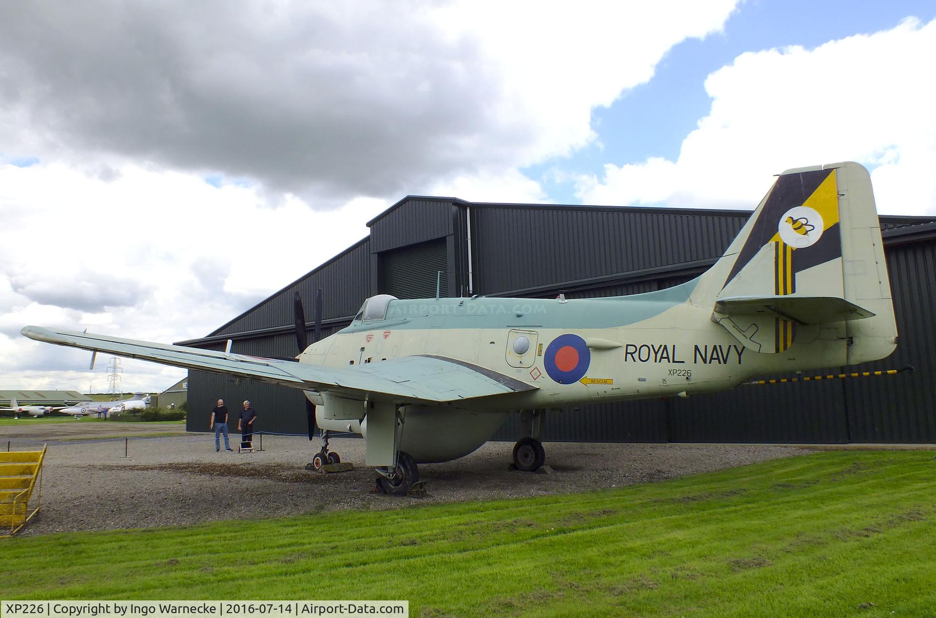 XP226, 1962 Fairey Gannet AEW.3 C/N F9468, Fairey Gannet AEW3 at the Newark Air Museum