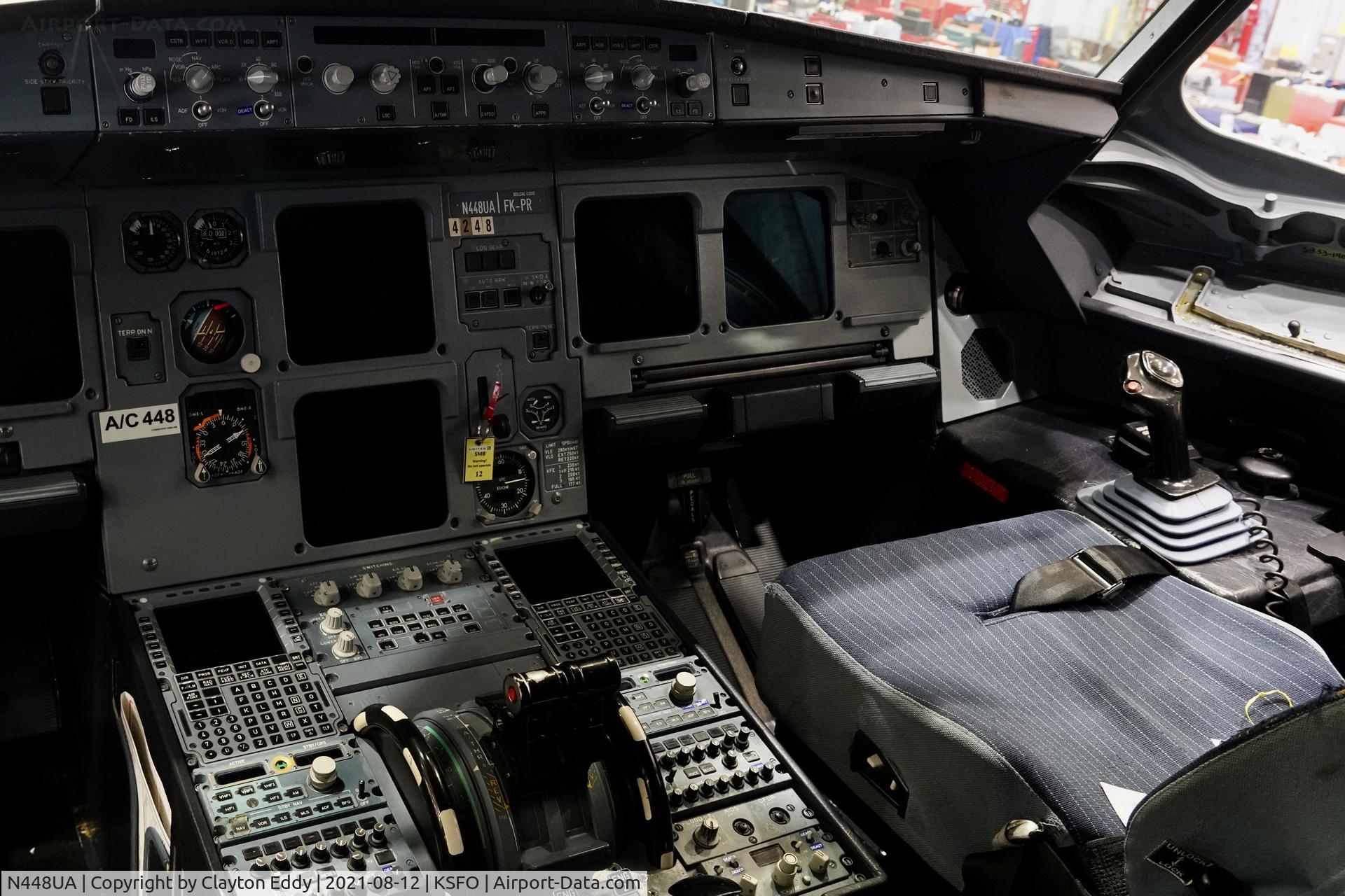 N448UA, 1998 Airbus A320-232 C/N 842, SFO 2021.