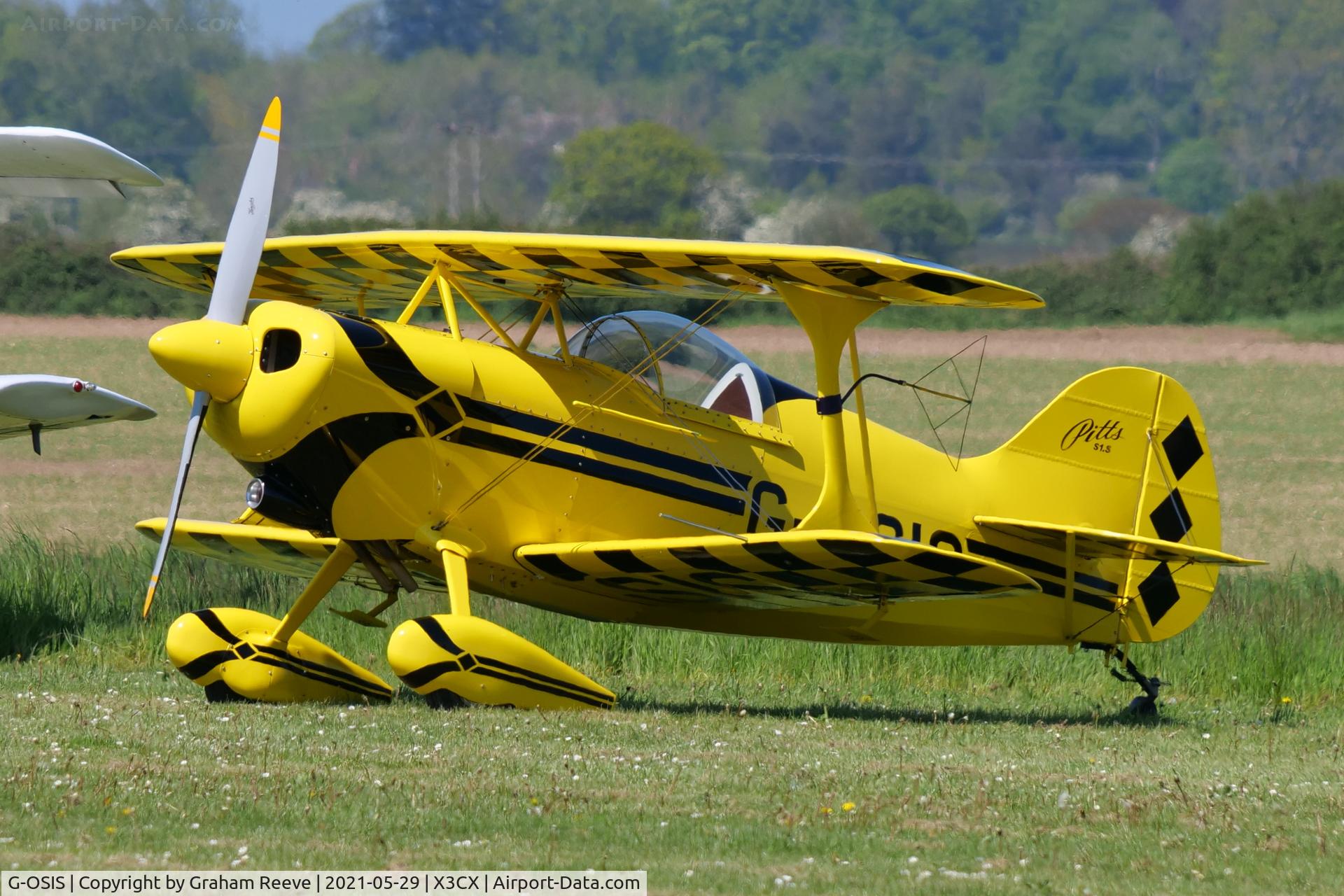 G-OSIS, 1994 Pitts S-1S Special C/N PFA 009-12043, On the ground at Northrepps.