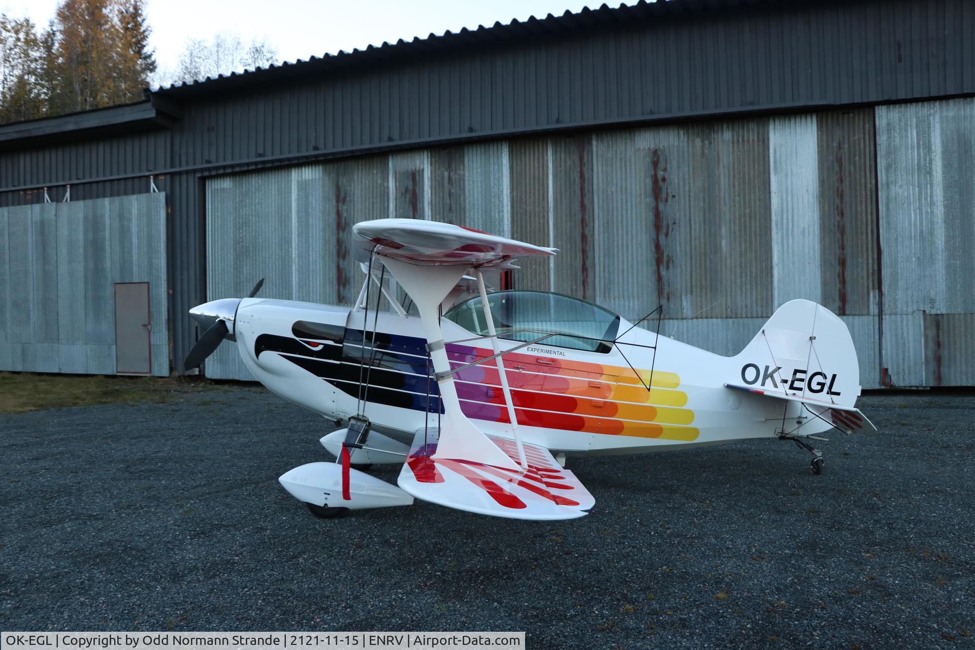 OK-EGL, 1991 Christen Eagle II C/N S308, Arrived ferry flight from Czech Republic.