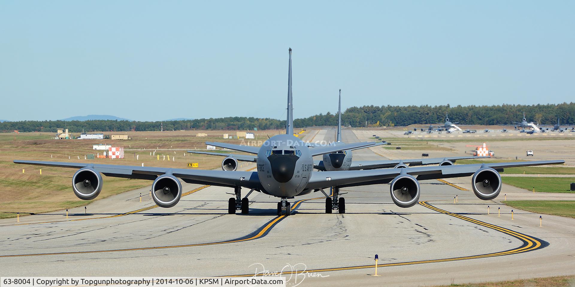 63-8004, 1963 Boeing KC-135R Stratotanker C/N 18621, BLUE61 lead 117th ARS, of the Kansas ANG taxing up to ferry SABRE flight back to Whidbey island