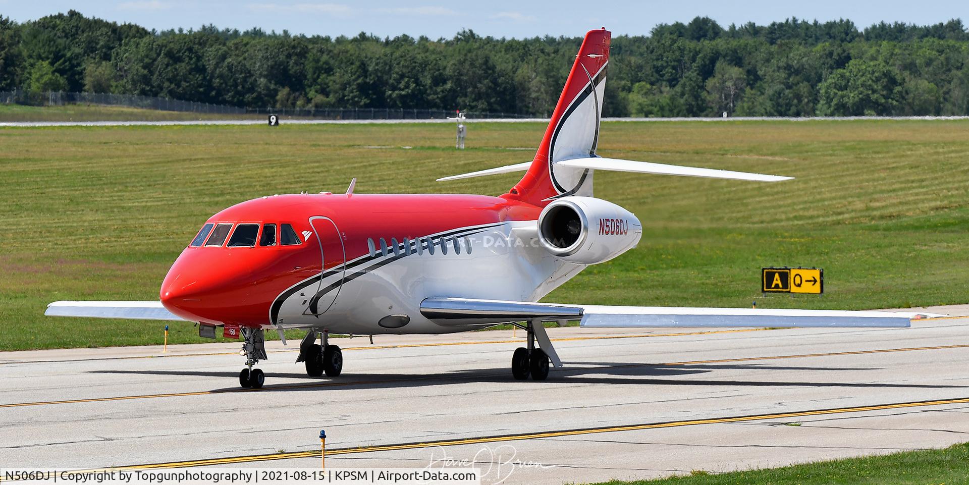 N506DJ, 2001 Dassault Falcon 2000 C/N 158, Sharp paint job