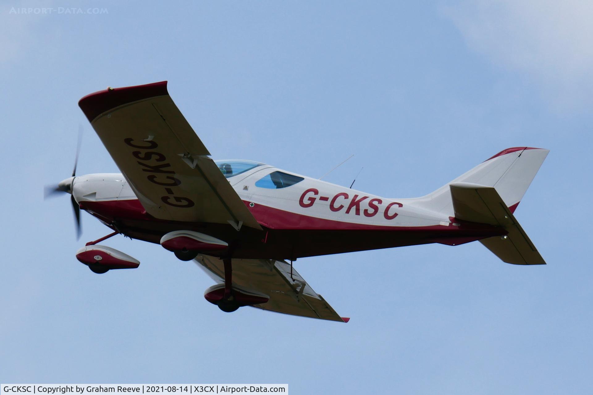 G-CKSC, 2010 CZAW SportCruiser C/N 09SC327, Departing from Northrepps.
