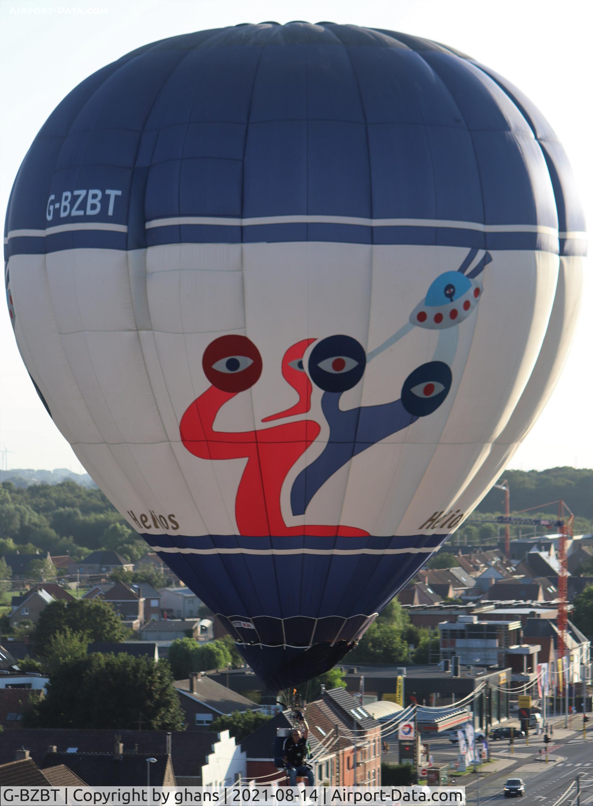 G-BZBT, 2000 Cameron Balloons H-34 C/N 4730, @ Deinze
