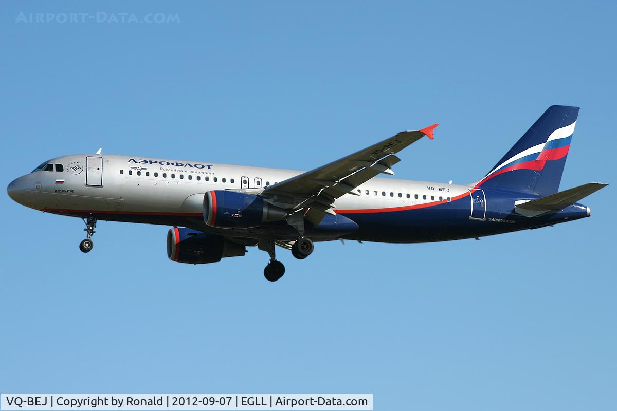 VQ-BEJ, 2010 Airbus A320-214 C/N 4160, at lhr