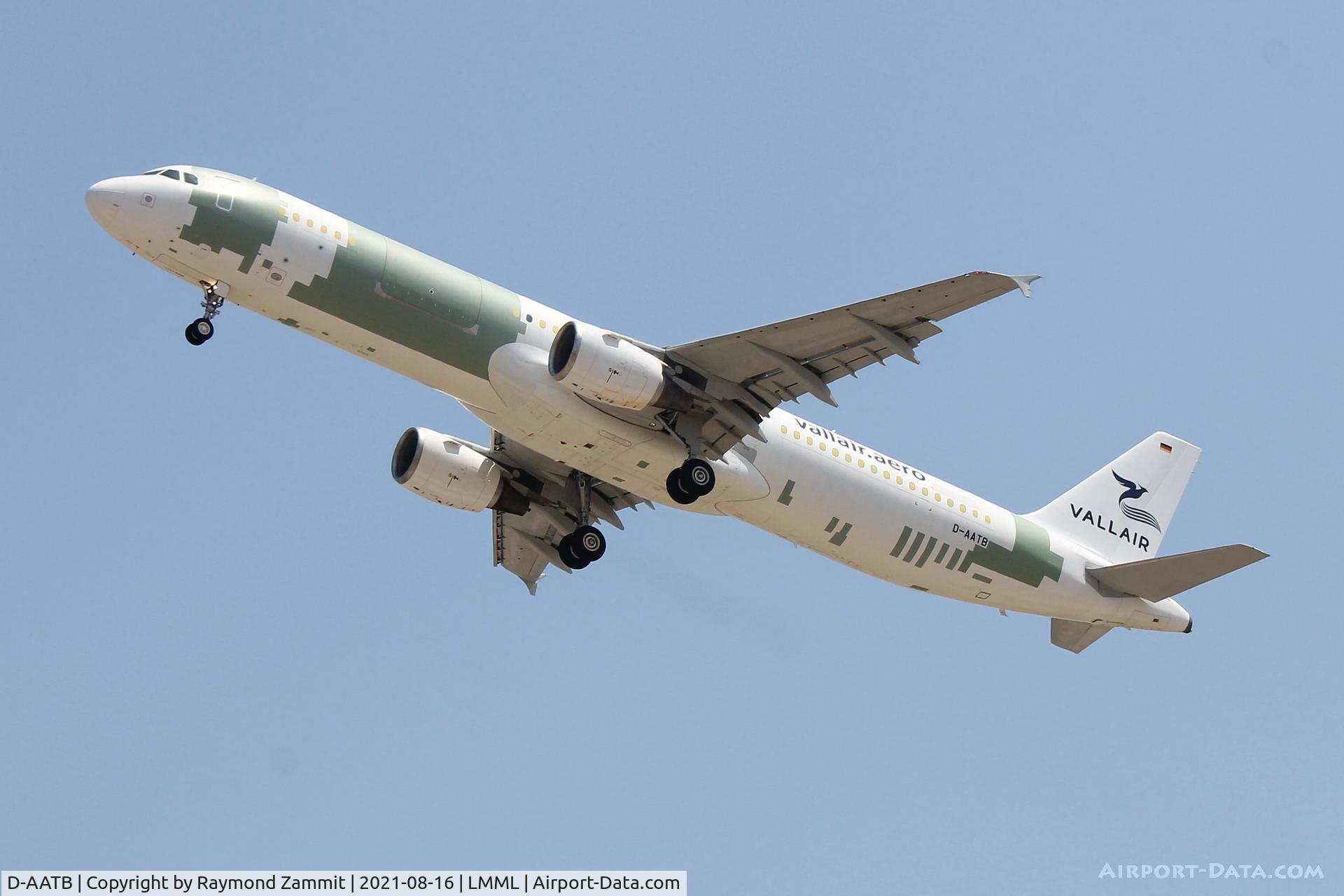 D-AATB, Airbus A321-211(P2F) C/N 1017, A321 D-AATB Vallair.Aero