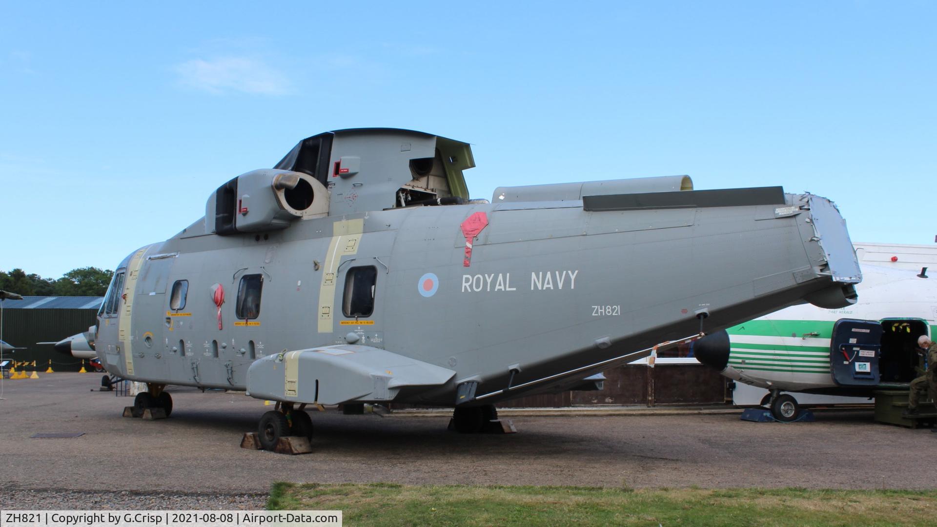 ZH821, 1995 AgustaWestland EH-101 Merlin HM.1 C/N 50011/RN01, Morayvia, Moray UK