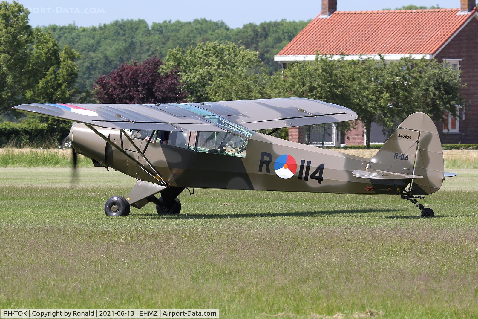 PH-TOK, 1954 Piper L-21B Super Cub (PA-18-135) C/N 18-3604, at ehmz