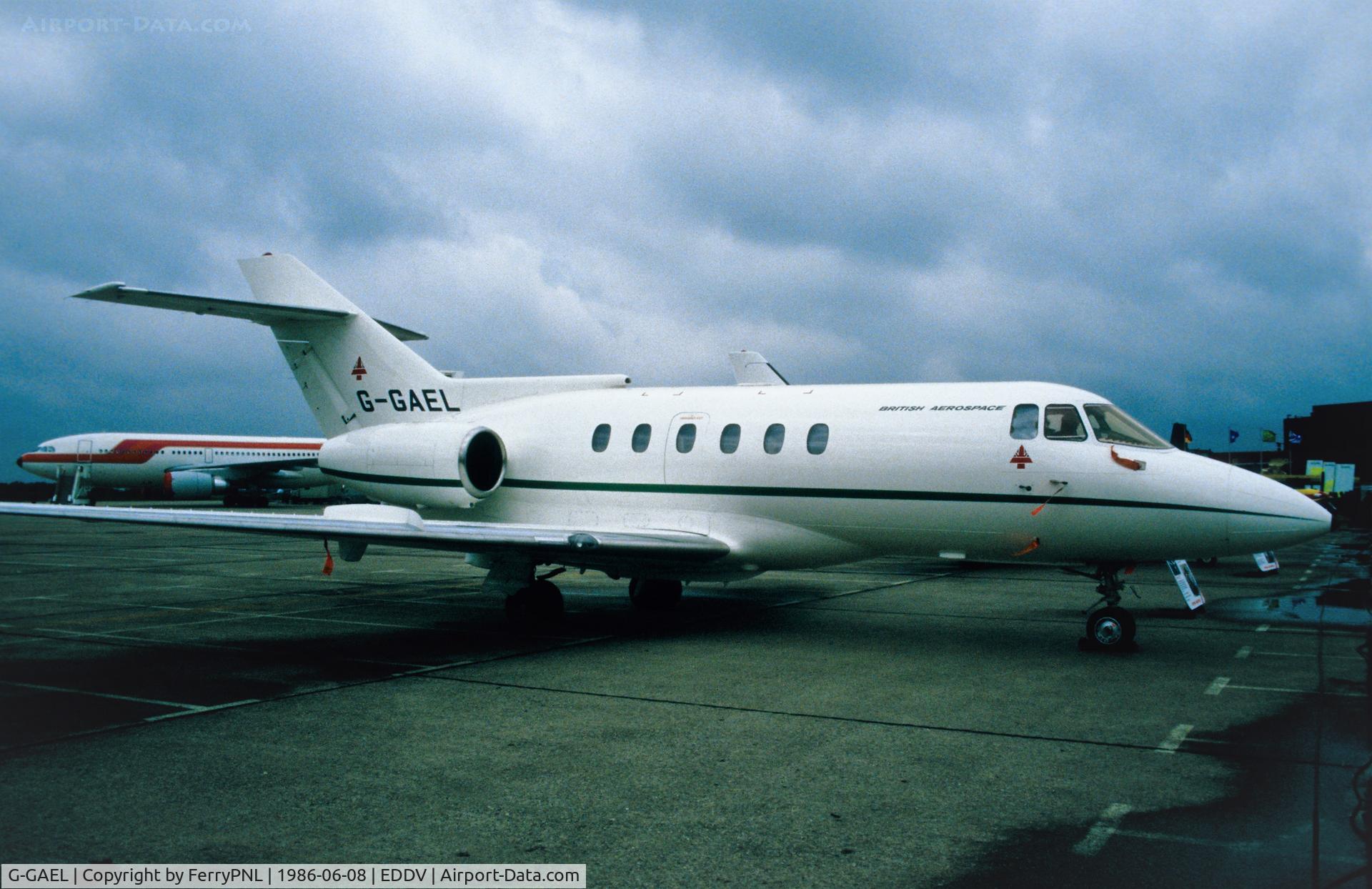 G-GAEL, 1984 British Aerospace BAe.125-800A C/N 258007, BAe demonstrating its HS800