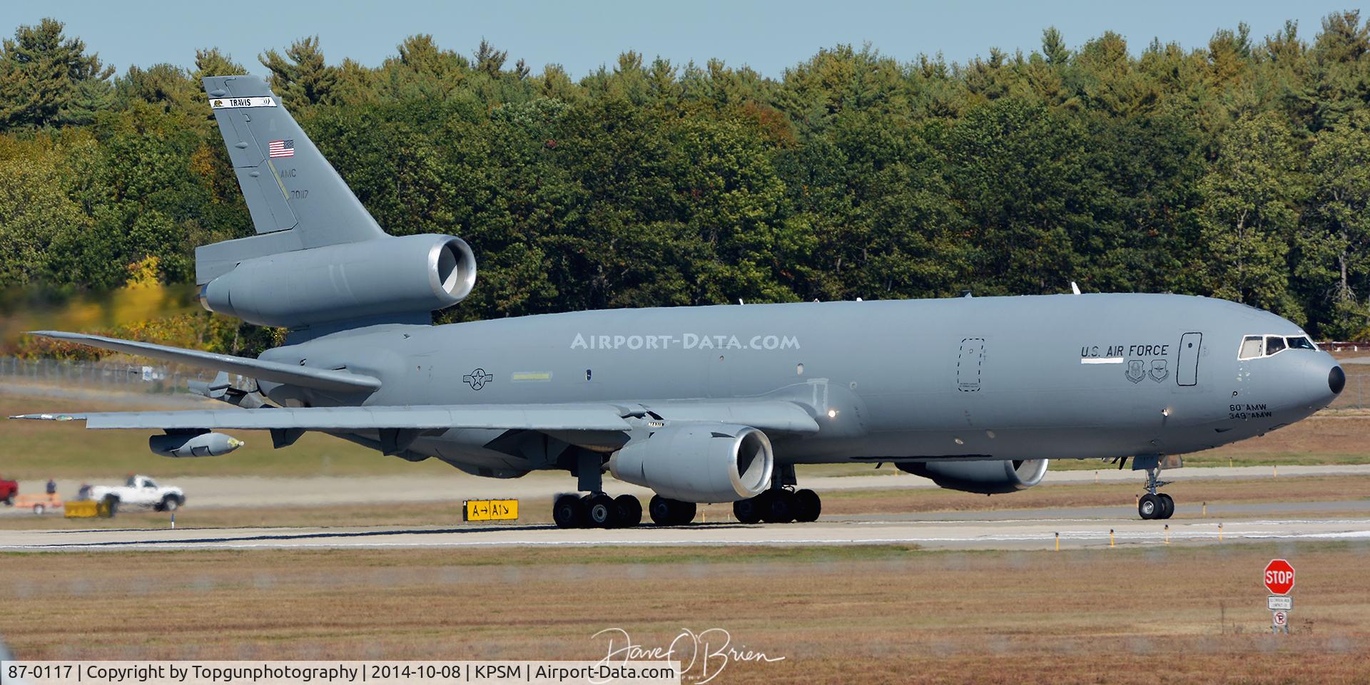 87-0117, 1987 McDonnell Douglas KC-10A Extender C/N 48303, BLUE52 taking off with 2nd group of TREND Hornets