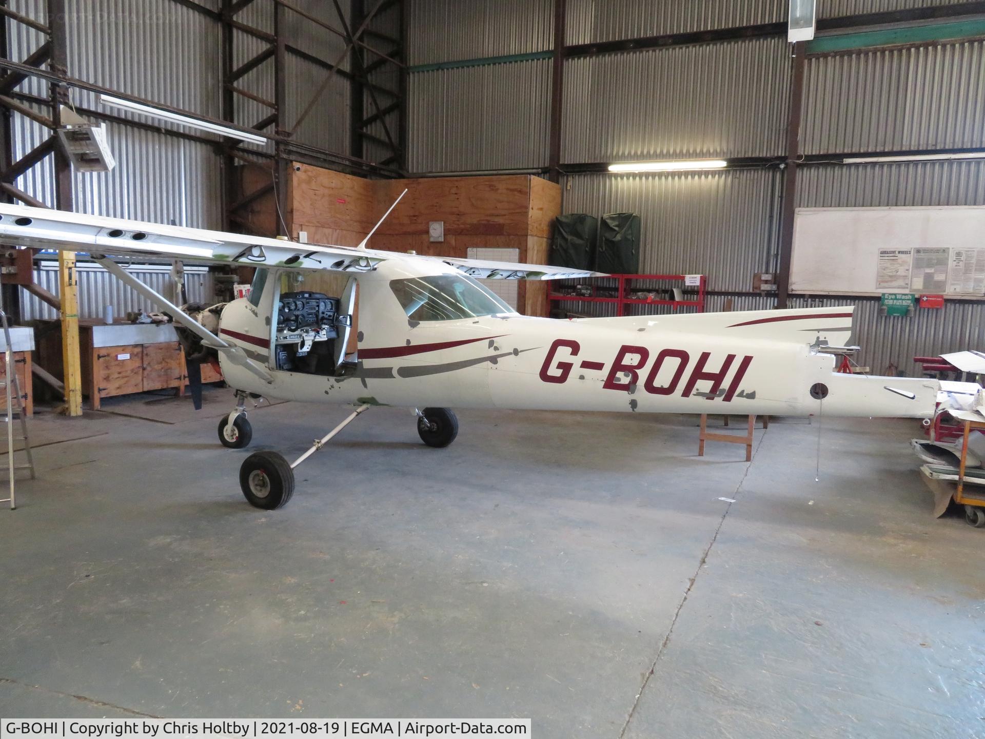G-BOHI, 1978 Cessna 152 C/N 15281241, In the hangar at Fowlmere undergoing maintenance