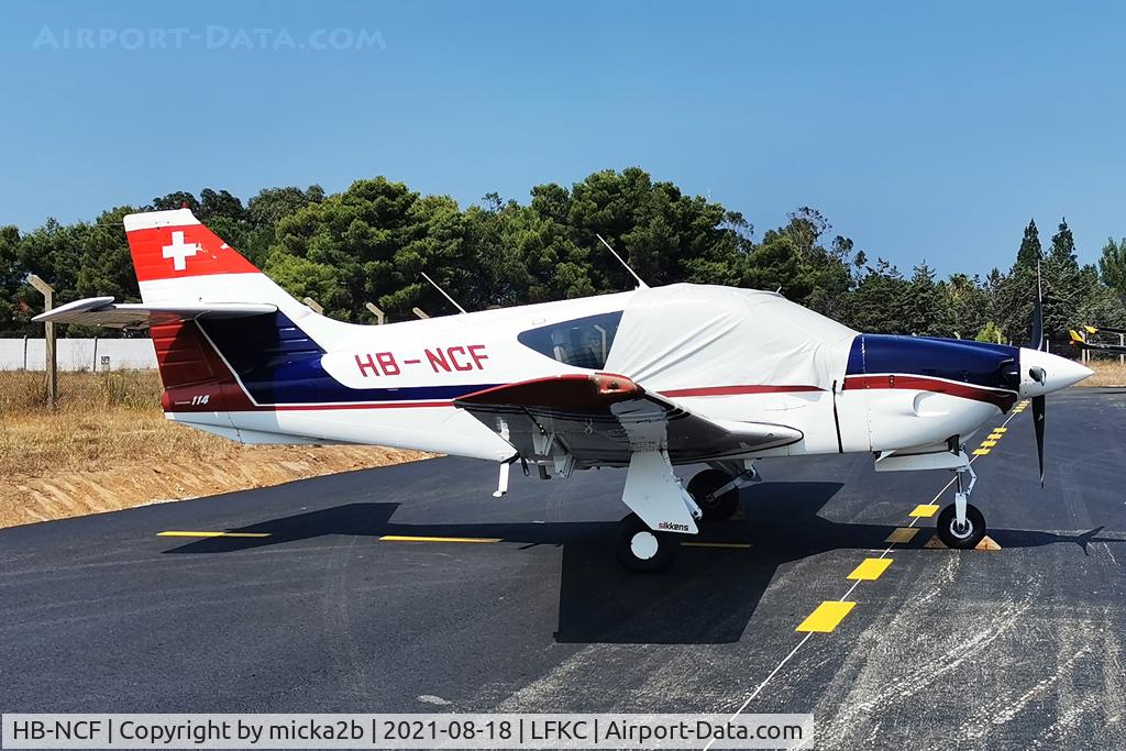 HB-NCF, 1976 Rockwell Commander 114 C/N 14034, Parked