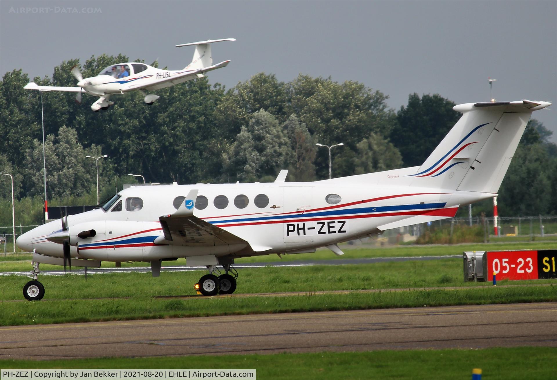 PH-ZEZ, 1981 Beech B200 Super King Air King Air C/N BB-952, Lelystad Airport. Zeusch Aviation's