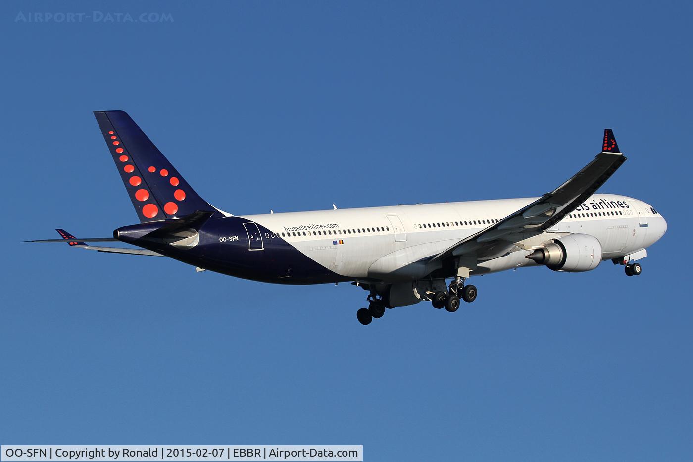 OO-SFN, 1993 Airbus A330-301 C/N 037, at bru