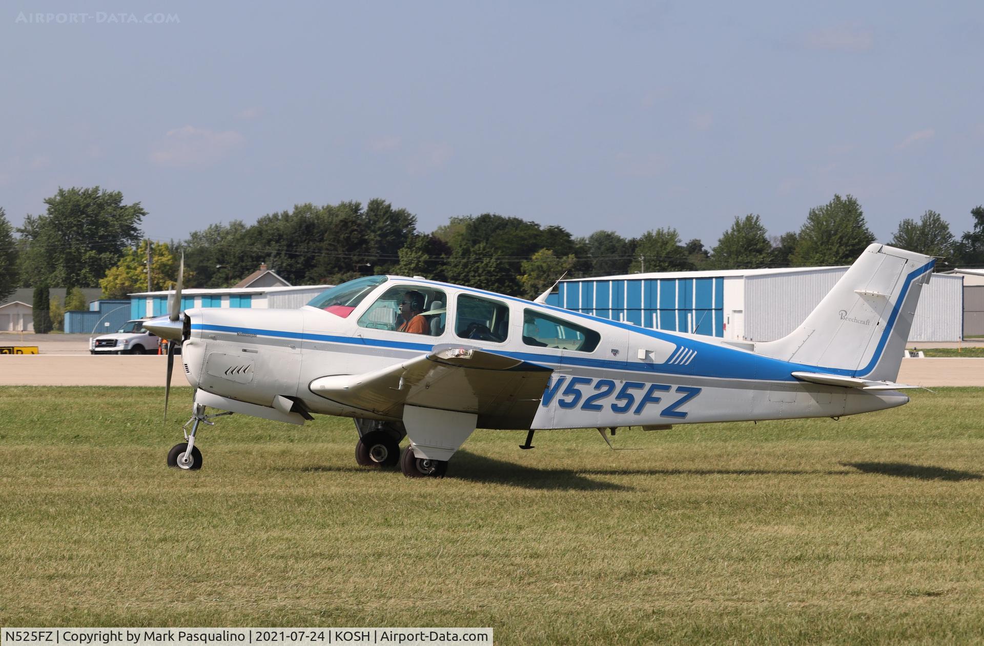 N525FZ, 1993 Beech F33A Bonanza C/N CE-1751, Beech F33A