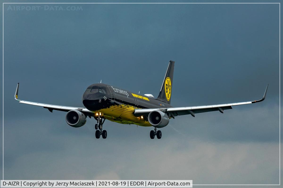 D-AIZR, 2013 Airbus A320-214 C/N 5525, 2013 Airbus A320-214, c/n: 5525