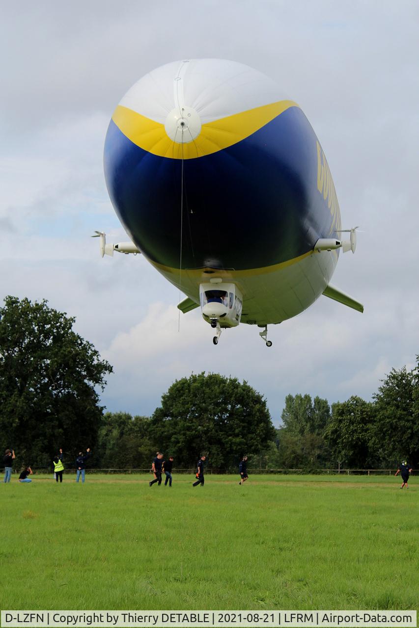 D-LZFN, 1997 Zeppelin LZ N07-100 C/N 001, Team of Zeppelin advertisement for Goodyear based in a field near Ruaudin 72 for the 24h le Mans. 19 to 23 August 2021.
5 km from le Mans airport LFRM.
Vertical mounted.