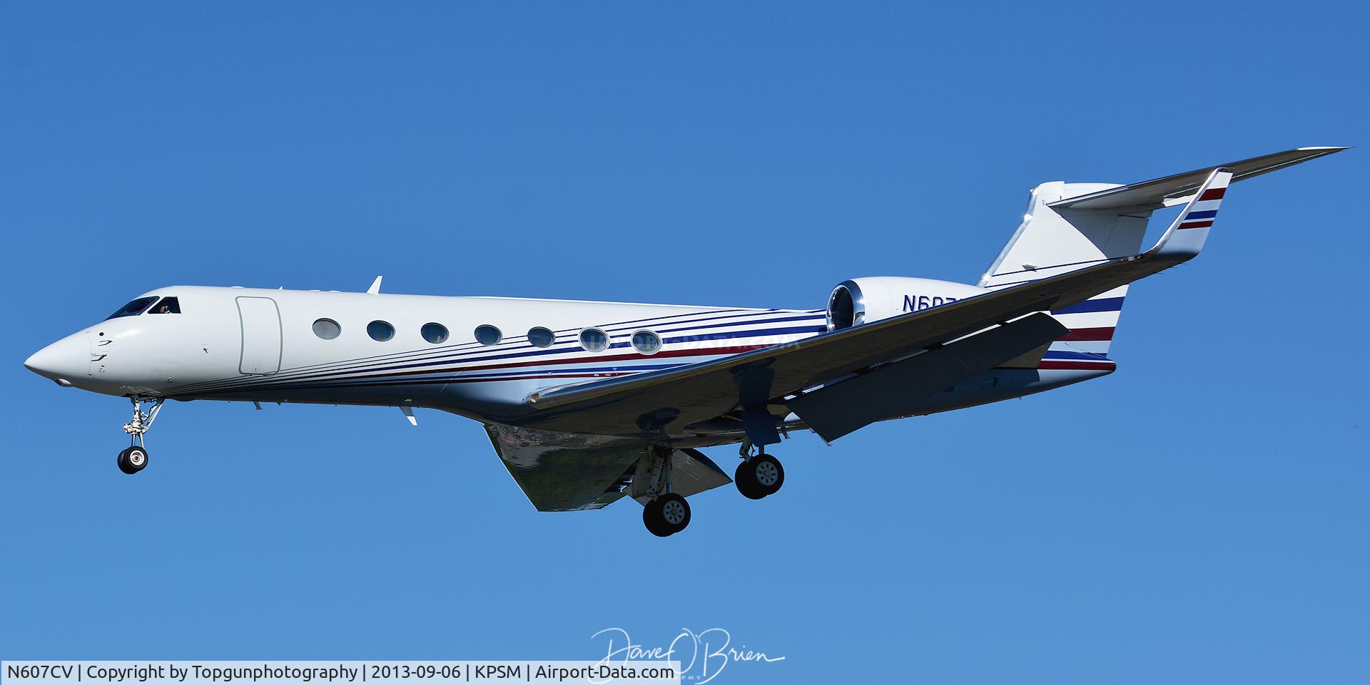 N607CV, 2004 Gulfstream Aerospace GV-SP (G550) C/N 5035, landing RW34
