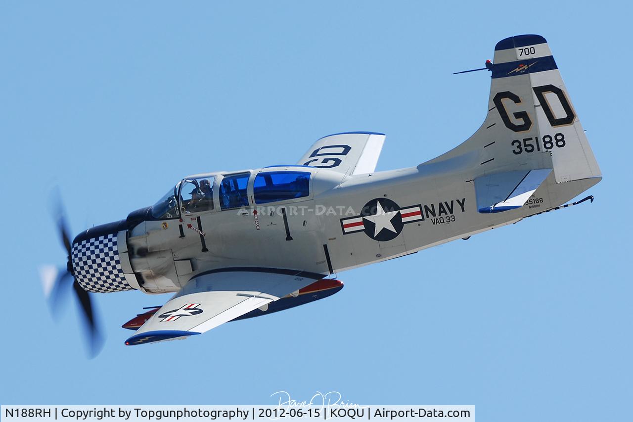 N188RH, 1955 Douglas EA-1E Skyraider C/N 10265 (135188), Skyraider photo pass