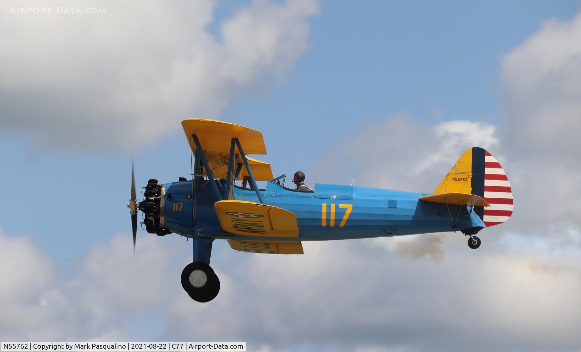 N55762, 1941 Boeing A75N1(PT17) C/N 75-1801, Stearman