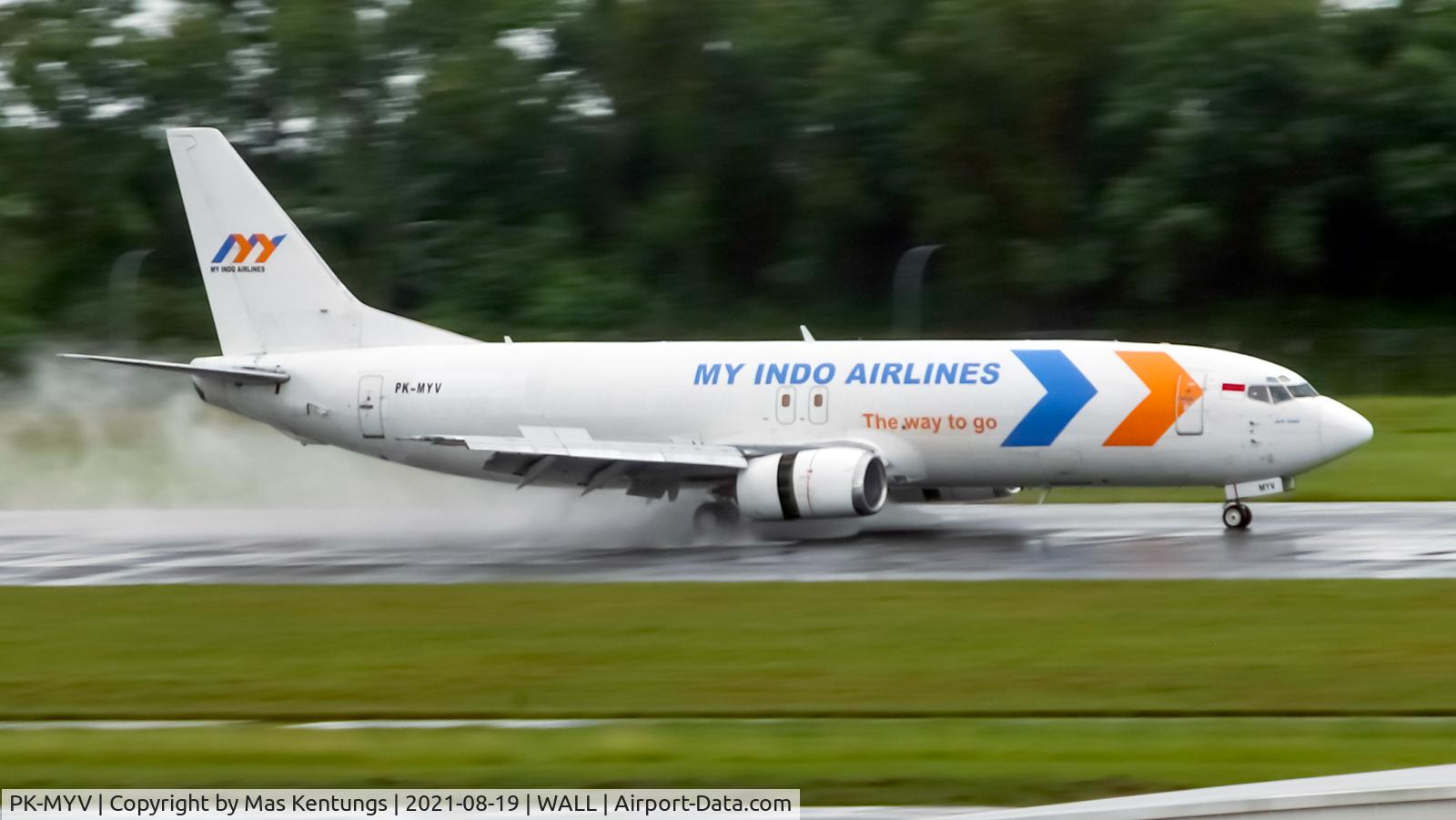 PK-MYV, 1990 Boeing 737-4B7(F) C/N 24559, this photo were taken at Balikpapan