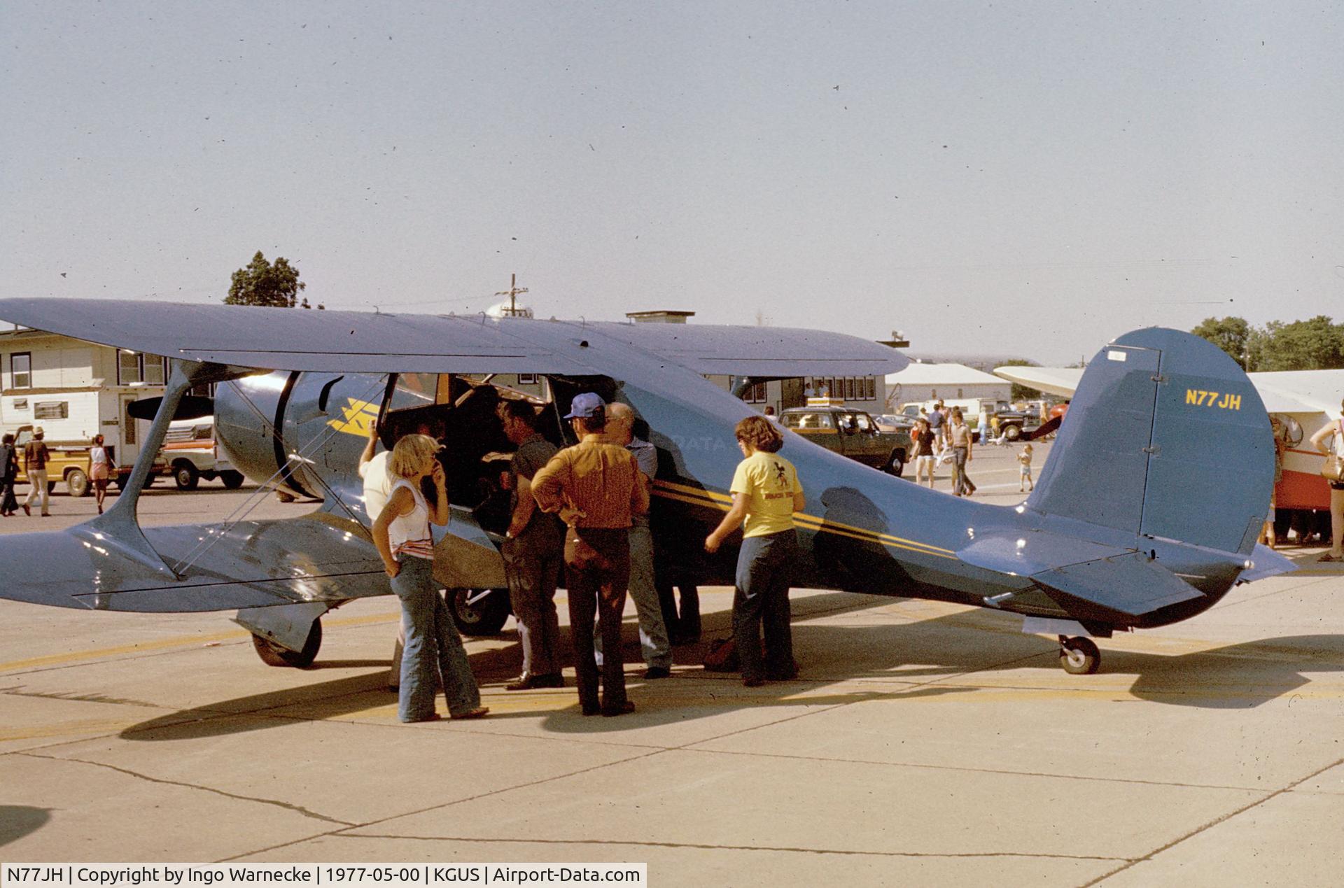 N77JH, 1943 Beech D17S Staggerwing C/N 6886, Beechcraft D17S Staggerwing at the 1977 airshow at Grissom AFB, Peru IN