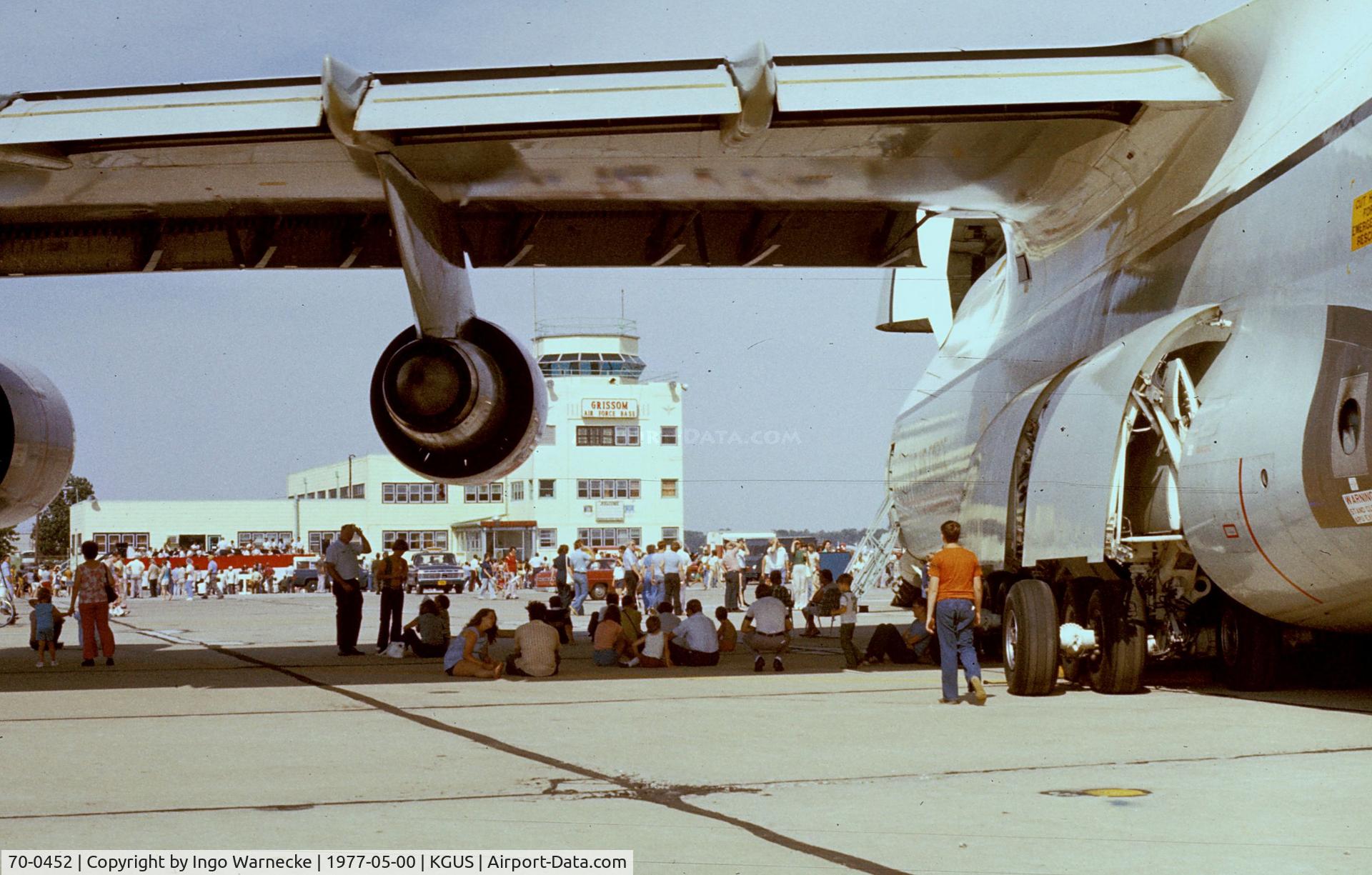 70-0452, 1970 Lockheed C-5A Galaxy C/N 500-0066, Lockheed C-5A Galaxy of the USAF at the 1977 airshow at Grissom AFB, Peru IN