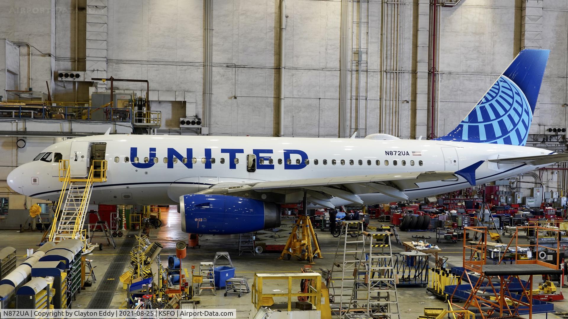N872UA, 2003 Airbus A319-132 C/N 1986, SFO 2021.