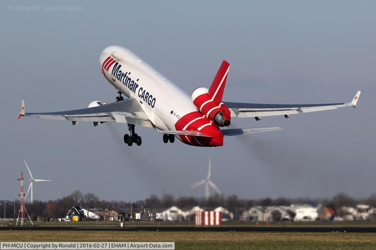 PH-MCU, 1996 McDonnell Douglas MD-11F C/N 48757, at spl