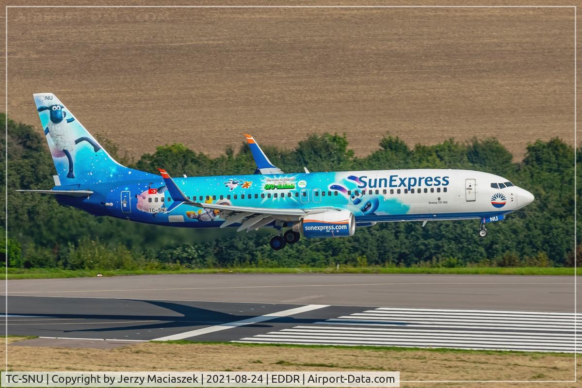 TC-SNU, 2010 Boeing 737-8HC C/N 40756, 2010 Boeing 737-8HC, c/n: 40756