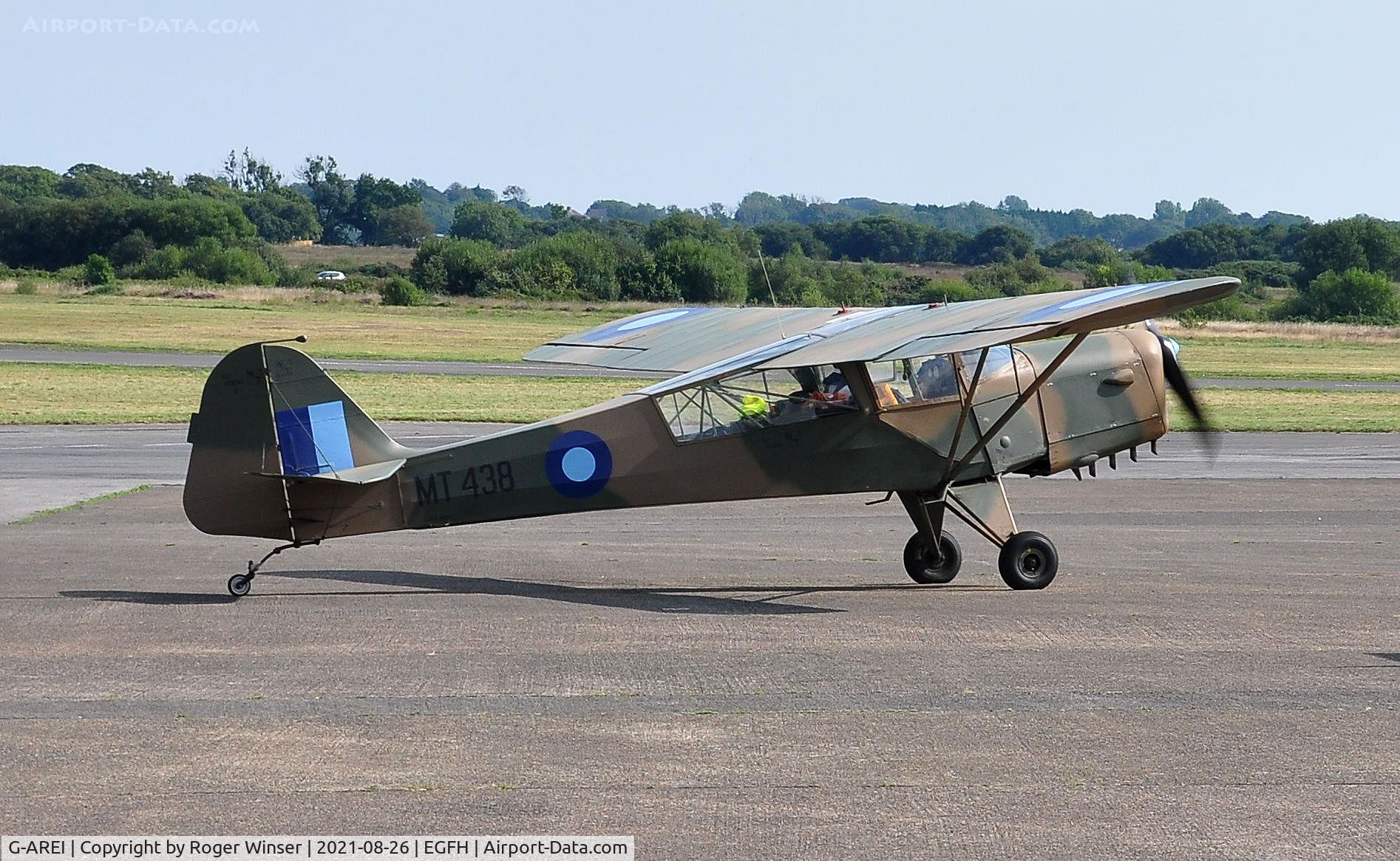 G-AREI, 1943 Taylorcraft E Auster 3 C/N 518, Visiting ex-AAC Auster AOP.3 aircraft MT438 in WW2 SEAC camouflage and markings.