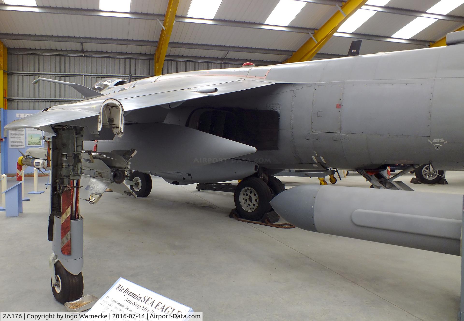 ZA176, 1981 British Aerospace Sea Harrier F/A.2 C/N 41H-912027/P6, BAe Sea Harrier F/A2 at the Newark Air Museum