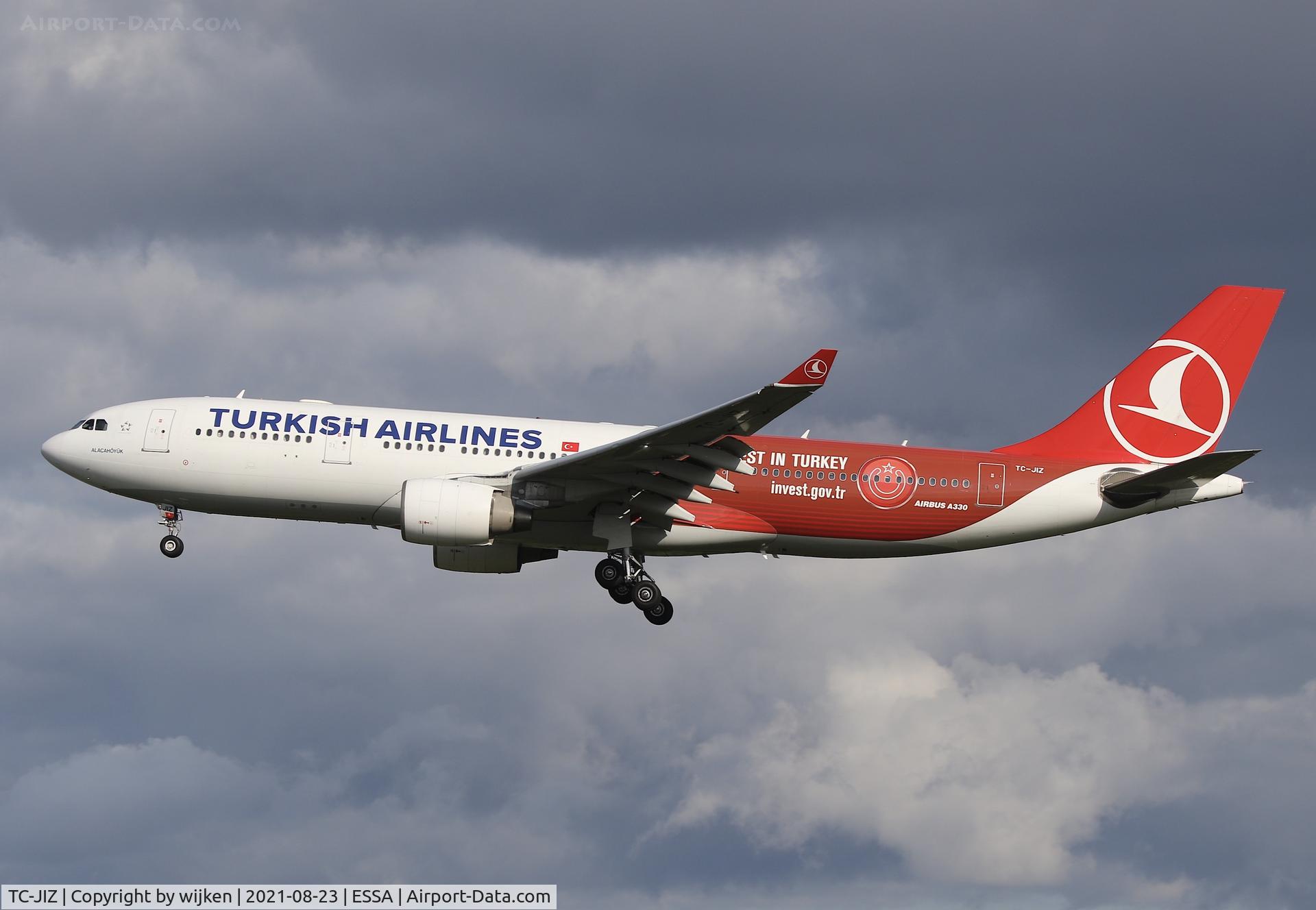 TC-JIZ, 2010 Airbus A330-223 C/N 1118, RWY 01L
