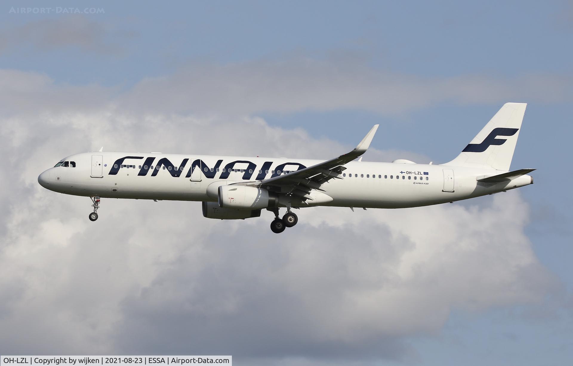 OH-LZL, 2014 Airbus A321-231 C/N 6083, RWY 01L