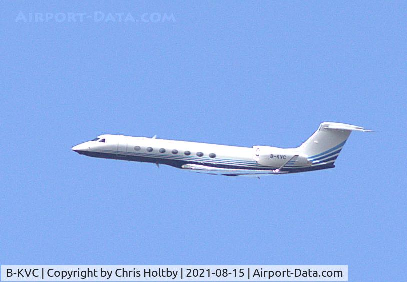 B-KVC, 2008 Gulfstream Aerospace GV-SP (G550) C/N 5219, Metrojet Gulfstream G550 over Ware, Herts turning for Stansted Airport.