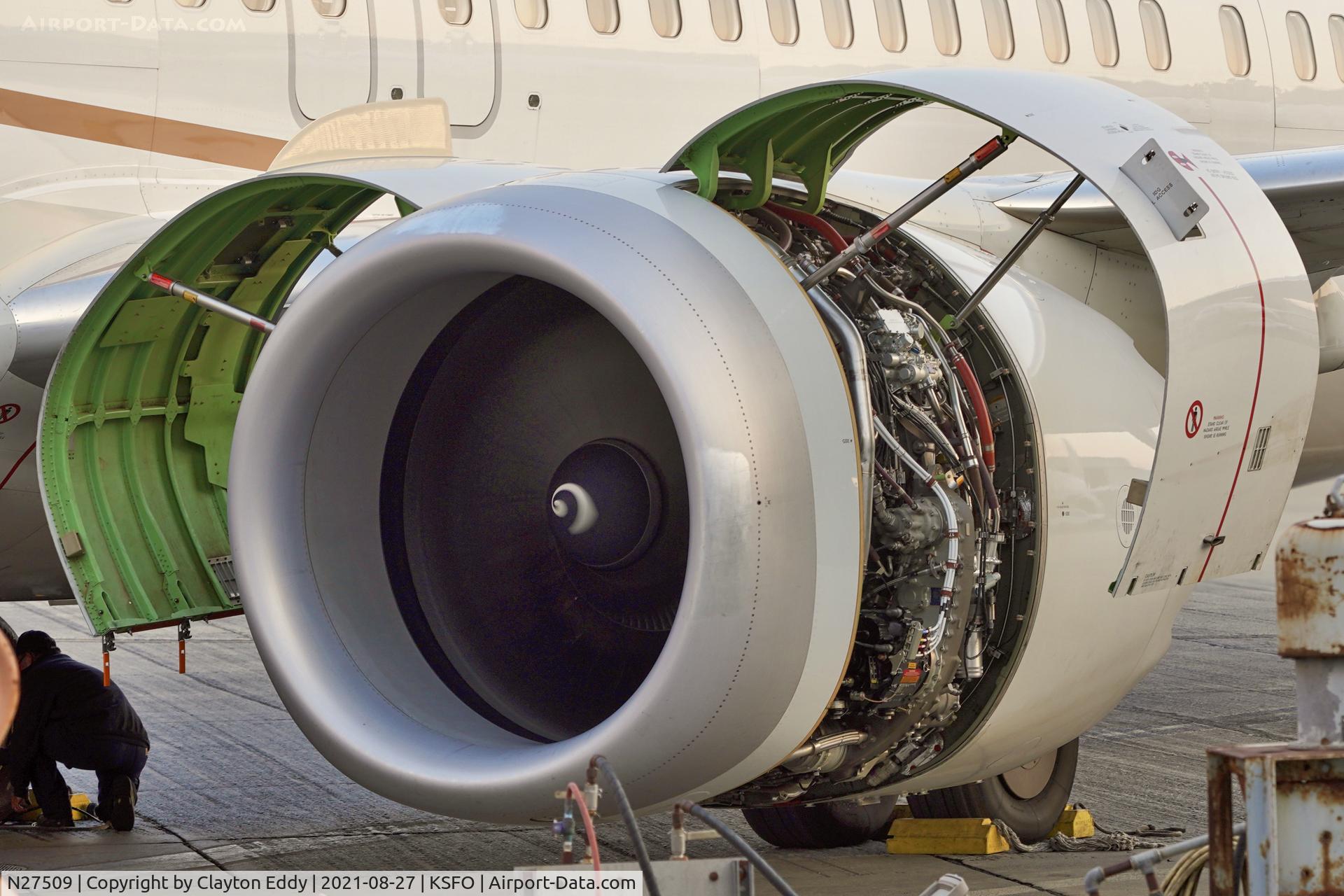 N27509, 2018 Boeing 737-9 MAX C/N 43443, CFMI LEAP-1B28 SFO 2021.
